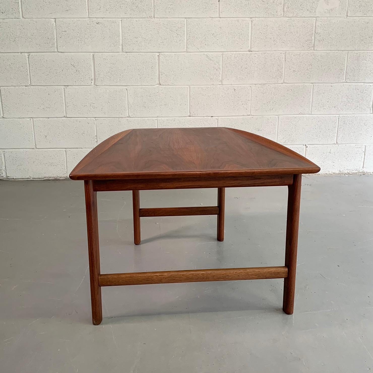 20th Century Scandinavian Modern Tapered Teak Side Table by Folke Ohlsson for DUX For Sale