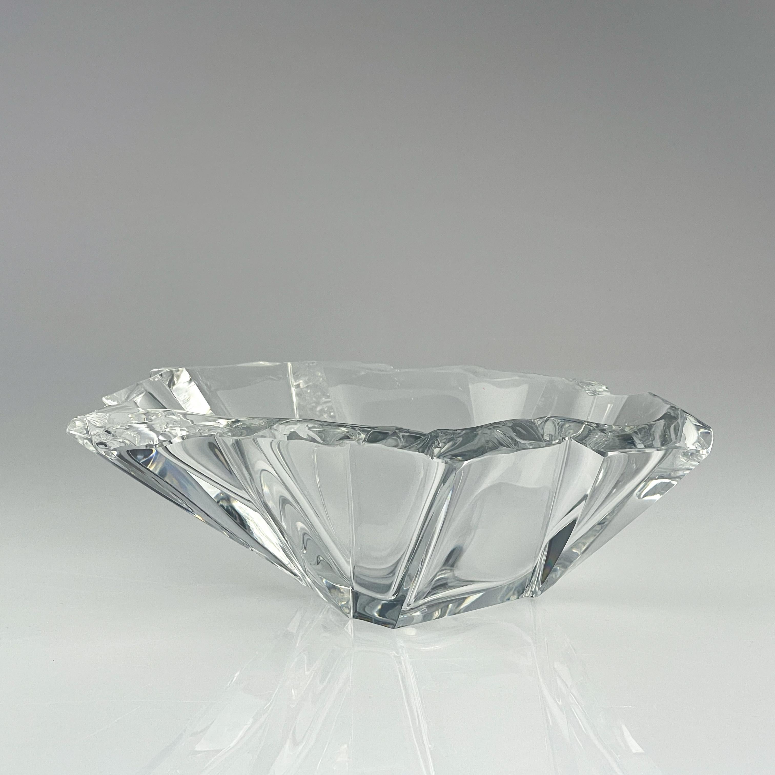 Mid-20th Century Scandinavian Modern Tapio Wirkkala Crystal Glass Art Bowl Handblown Iittala 1960