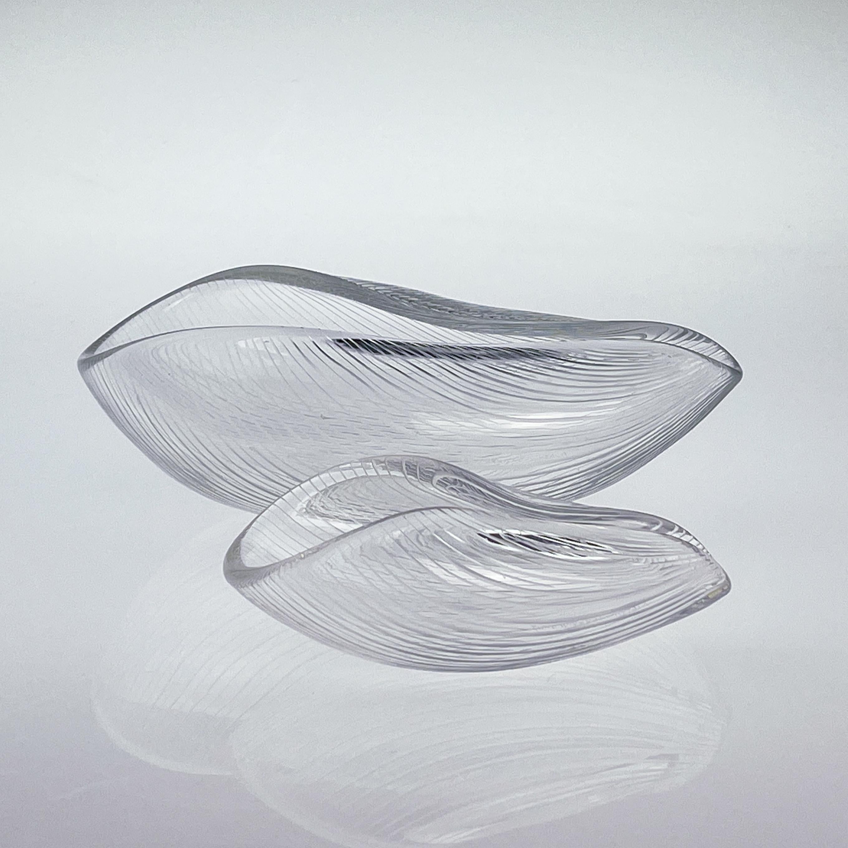 Mid-20th Century Scandinavian Modern Tapio Wirkkala Two Line Cut Crystal Art Bowls Handblown  For Sale