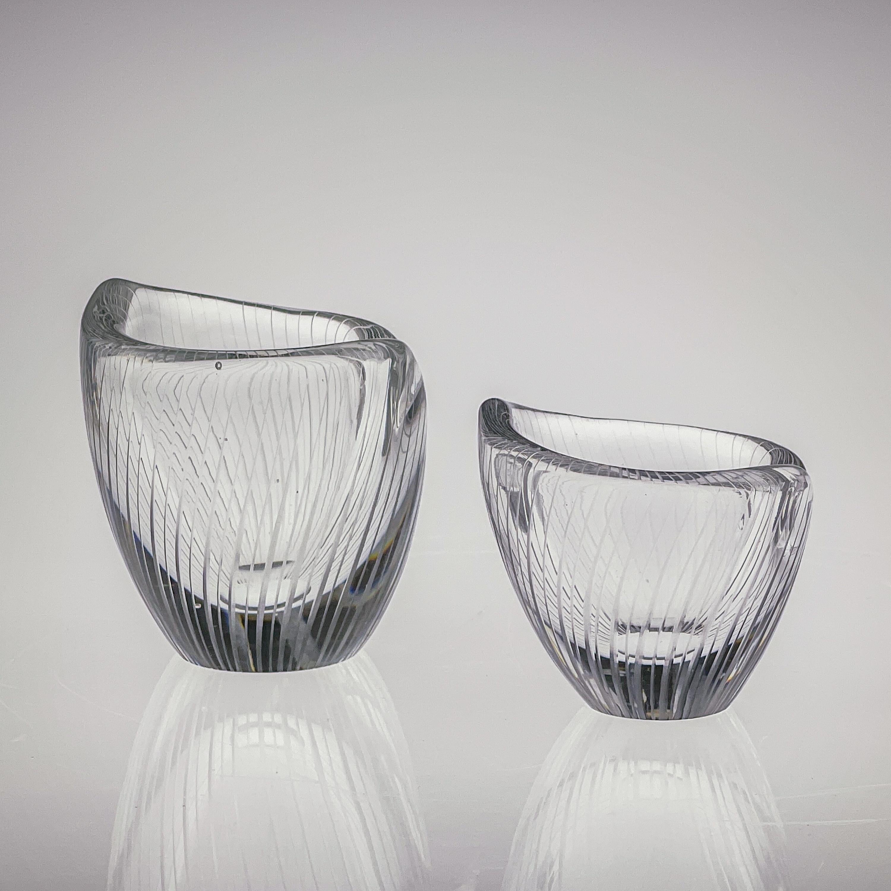 Scandinavian Modern Tapio Wirkkala Two Line Cut Crystal Art Objects Handblown  For Sale 1