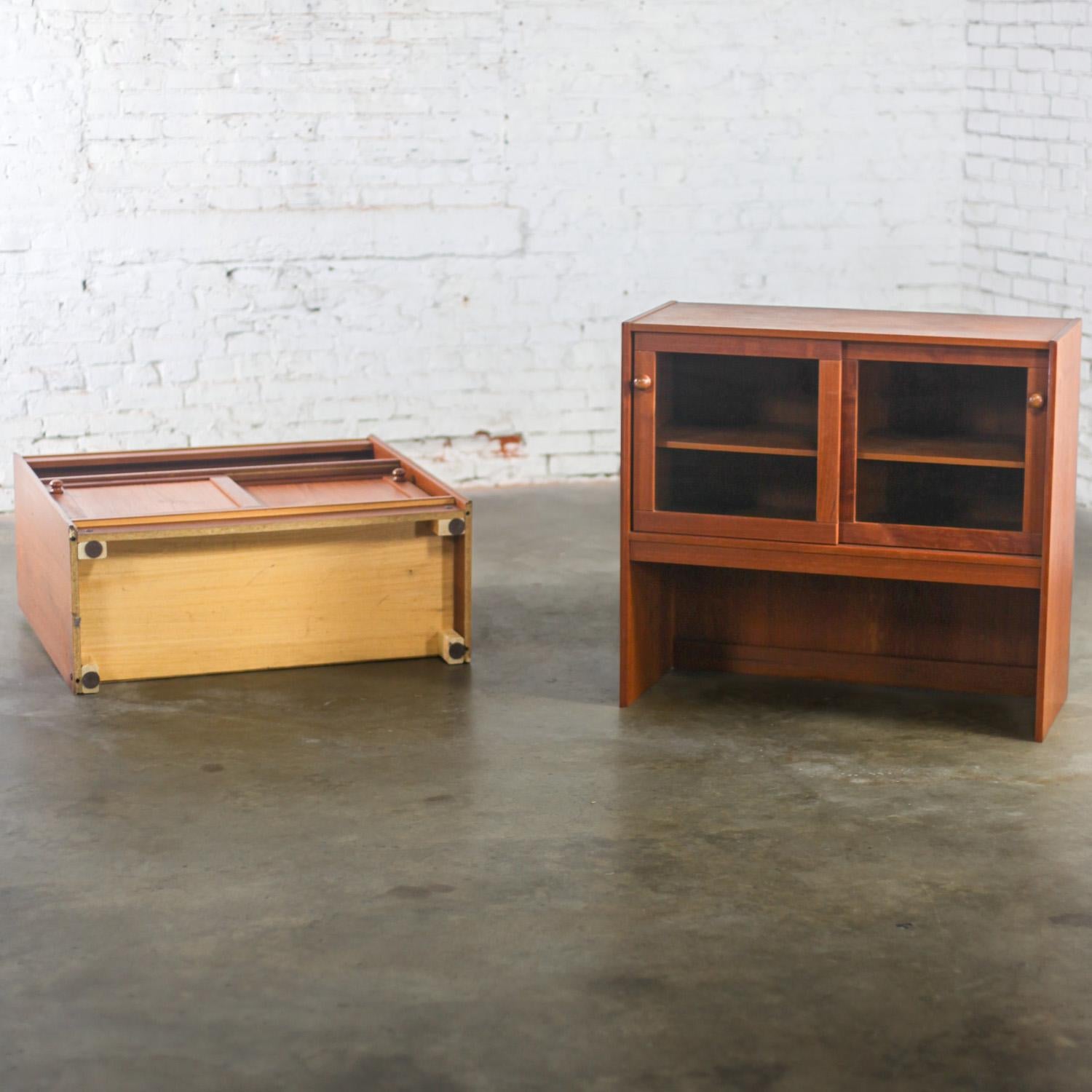 Scandinavian Modern Teak 2 Piece Display Cabinet or Bookcase Made in Denmark For Sale 8