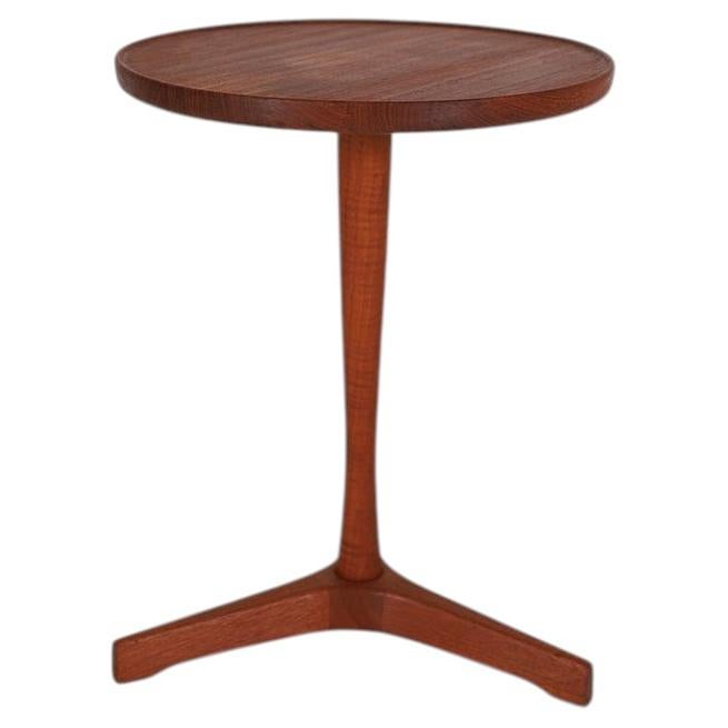 Scandinavian Modern Teak 3 Legged Round Occasional Table by Hans Andersen