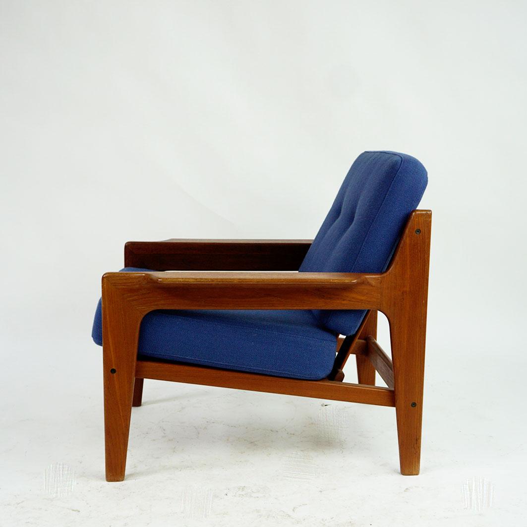 Scandinavian Modern Teak and blue Fabric Lounge Chair by A.W. Iversen 7