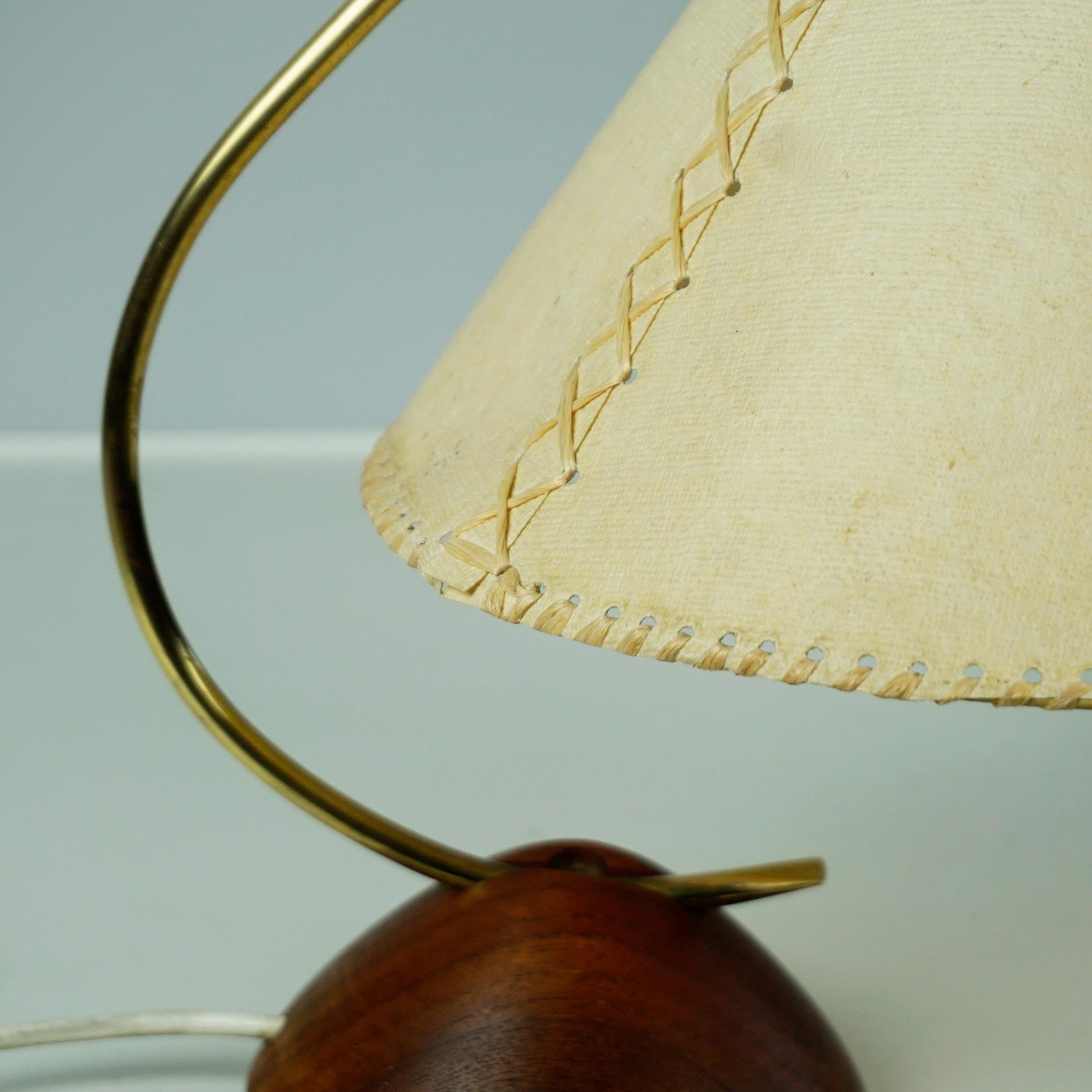 Scandinavian Modern Teak and Brass Table Lamp with Original Paper Shade For Sale 7