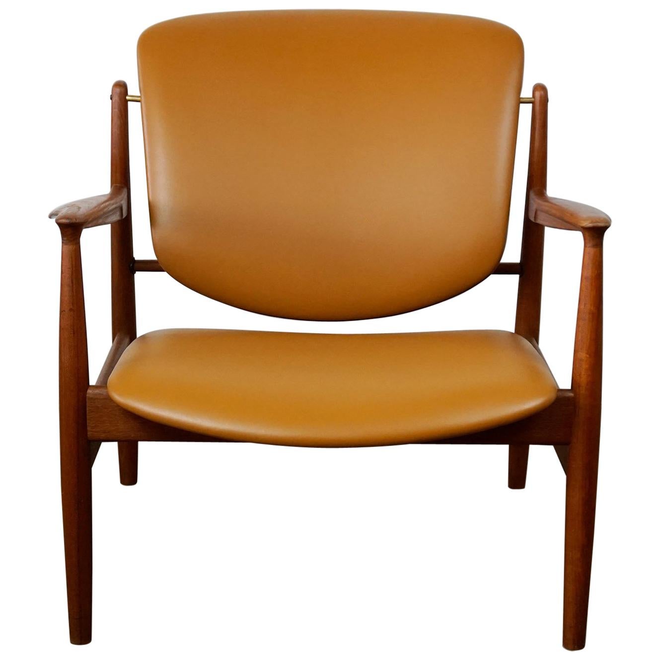 Scandinavian Modern Teak and Cognac Leather Lounge Chair by Finn Juhl