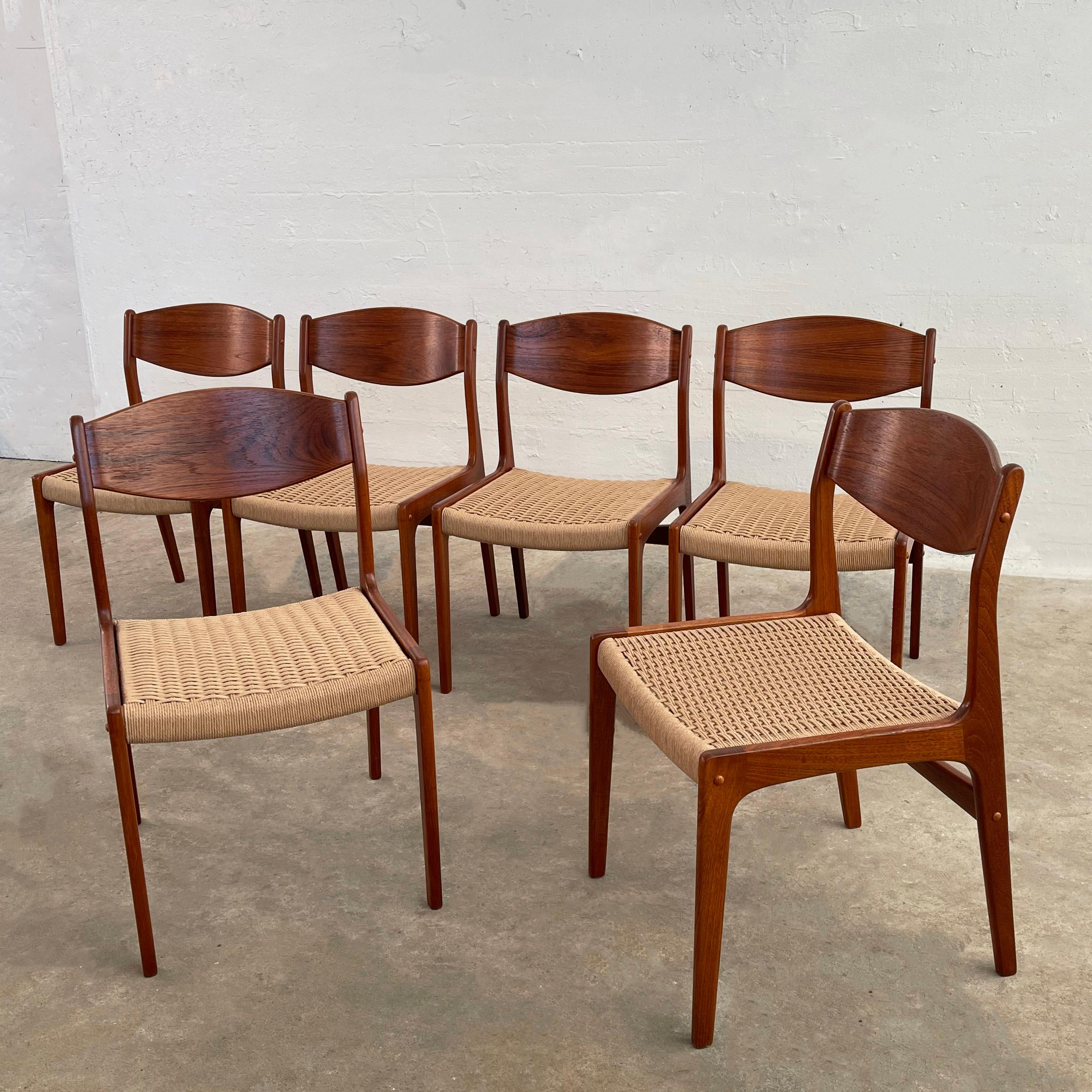 Scandinavian Modern Teak And Rope Weave Dining Chairs  In Good Condition For Sale In Brooklyn, NY