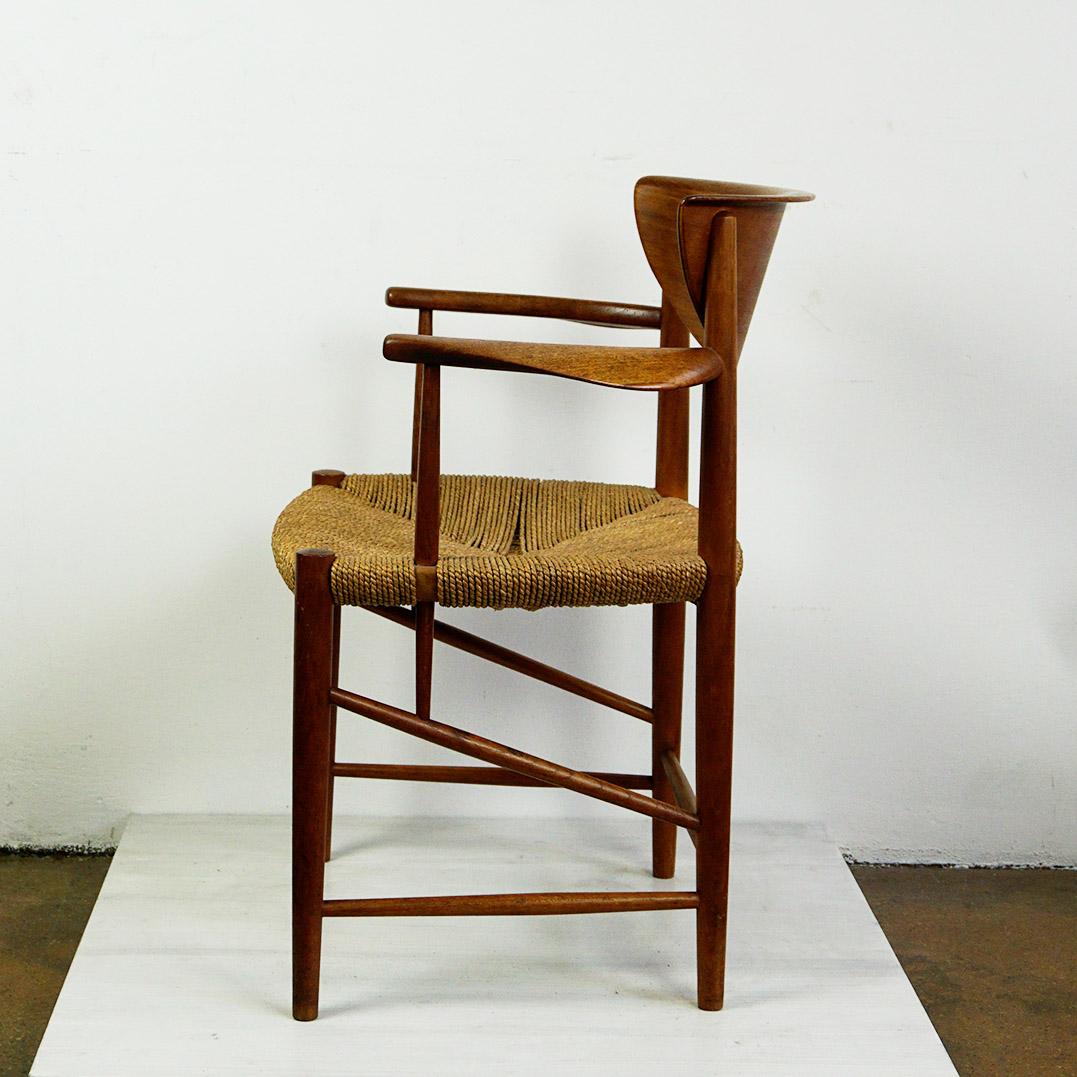 The Modern Scandinavian Scandinavian Armchair Mod. 317 par Peter Hvidt pour Soborg Mobler en vente 3
