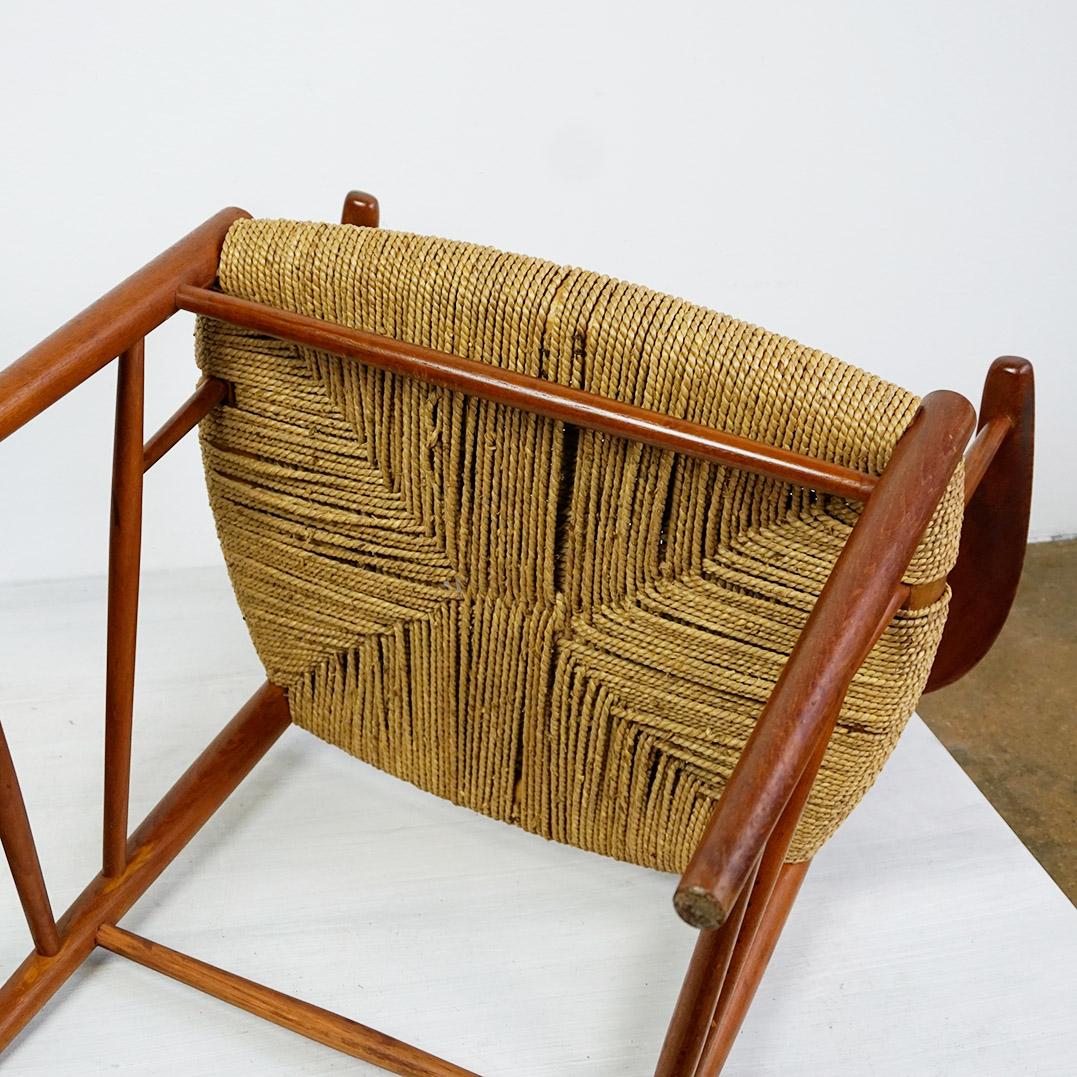 The Modern Scandinavian Scandinavian Armchair Mod. 317 par Peter Hvidt pour Soborg Mobler en vente 6