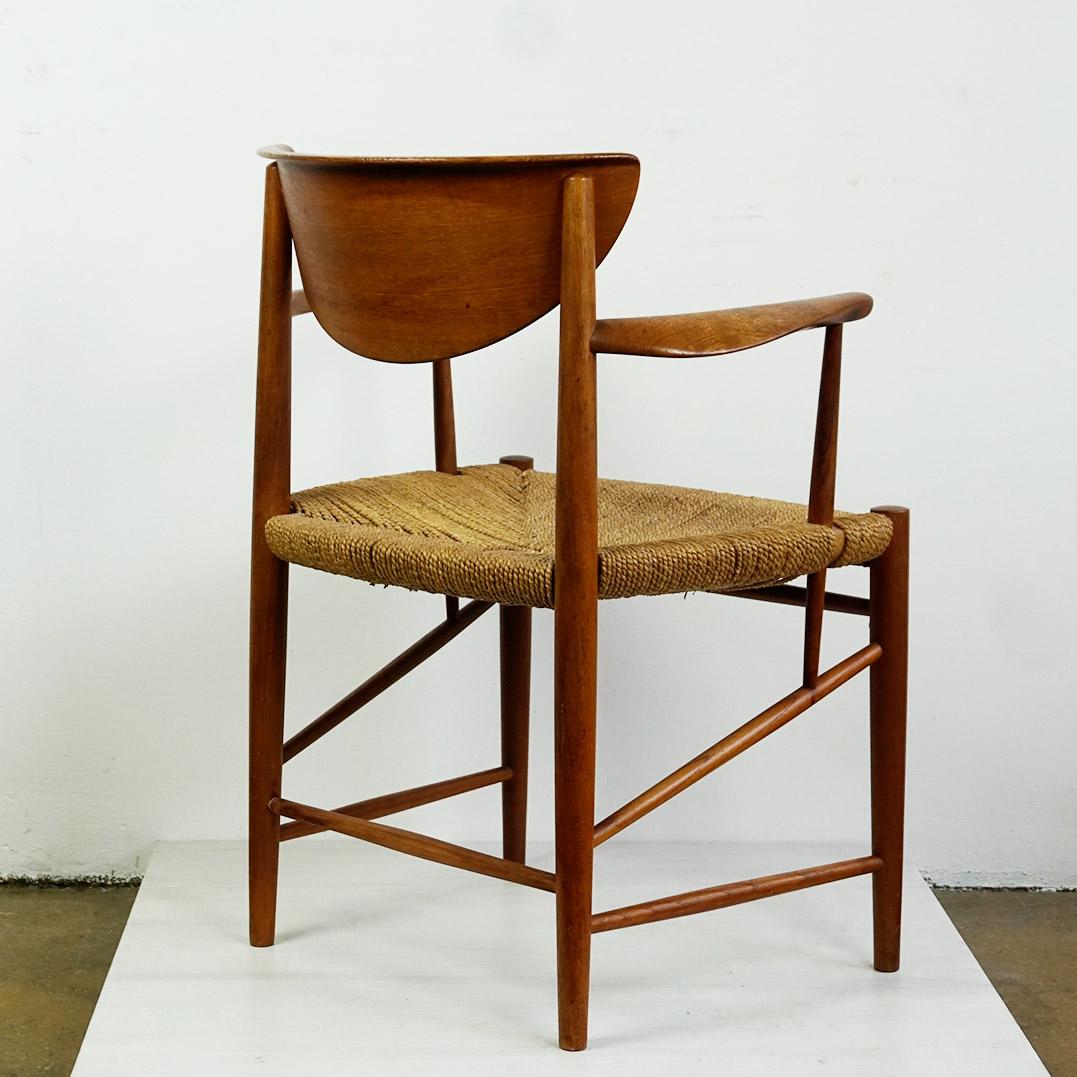The Modern Scandinavian Scandinavian Armchair Mod. 317 par Peter Hvidt pour Soborg Mobler en vente 1