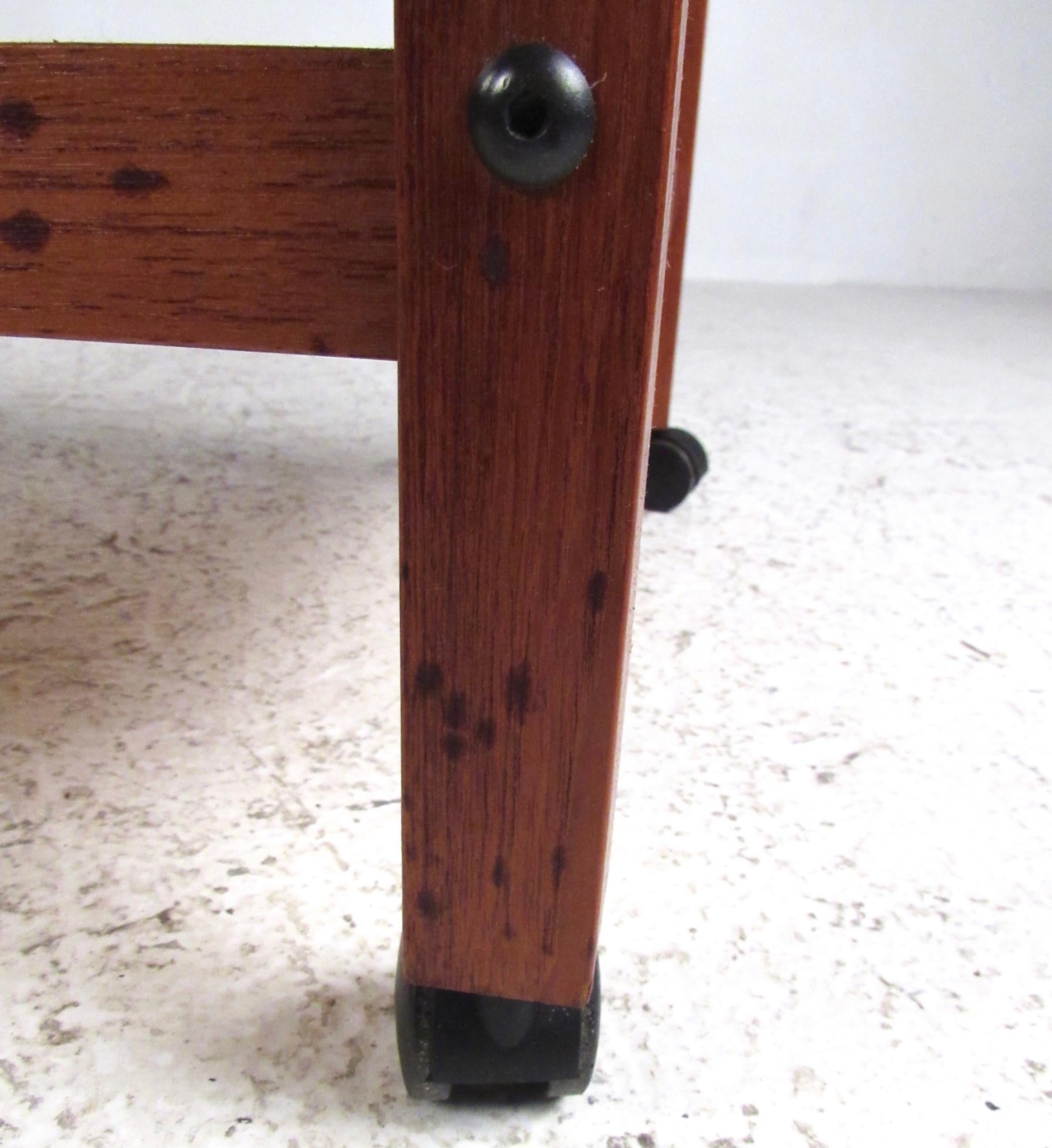 Scandinavian Modern Teak Bar Cart 5