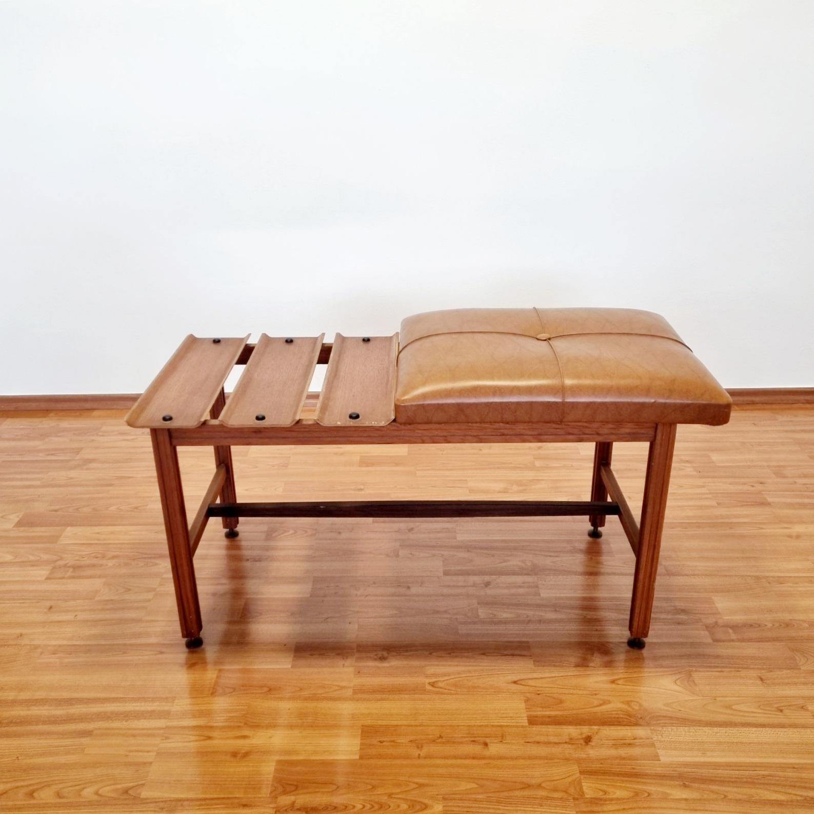 Scandinave moderne Banc moderne scandinave avec assise, Italie années 60 en vente