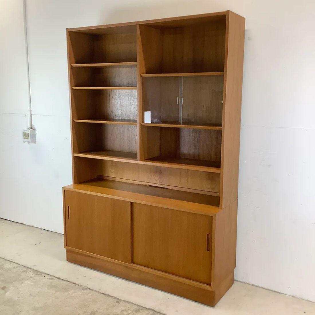 Scandinavian Modern Teak Bookcase with Cabinet by Poul Hundevad 2