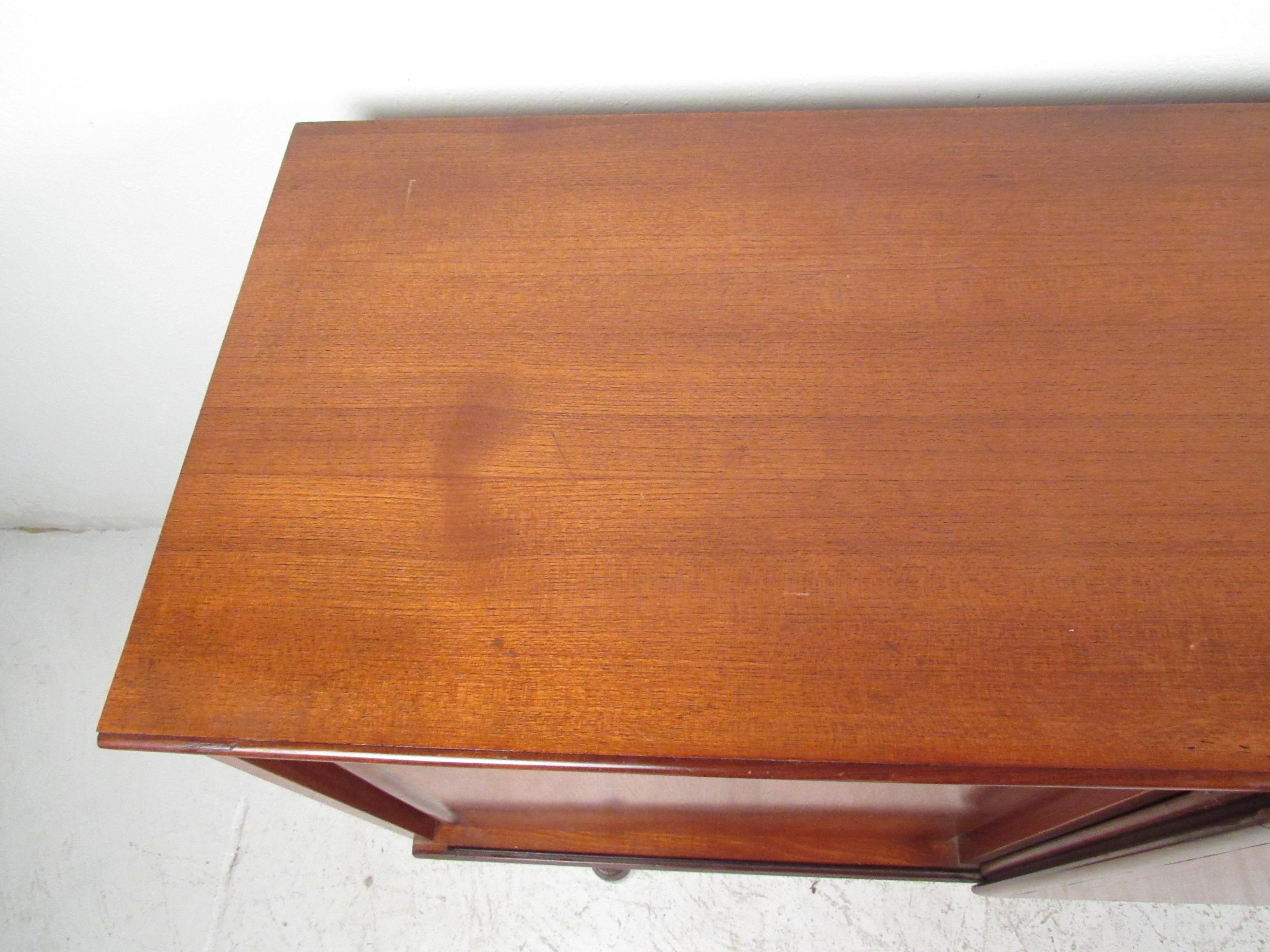 Petite Scandinavian Modern Teak Cabinet For Sale 2