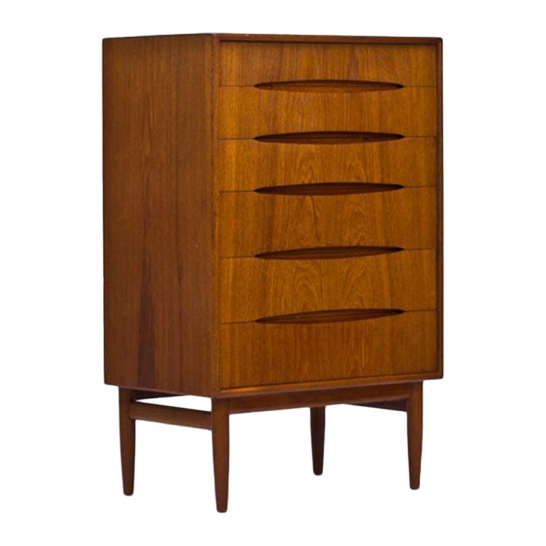 Scandinavian Modern Teak Chest of Drawers by Kurt Østervig, 1950s