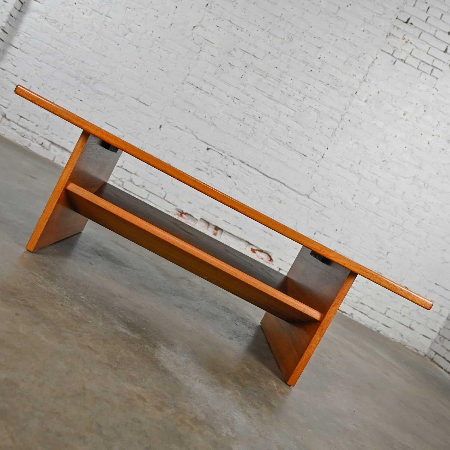 Scandinavian Modern Teak Coffee Table with Lovely Tile Insert by Gangso Mobler In Good Condition In Topeka, KS