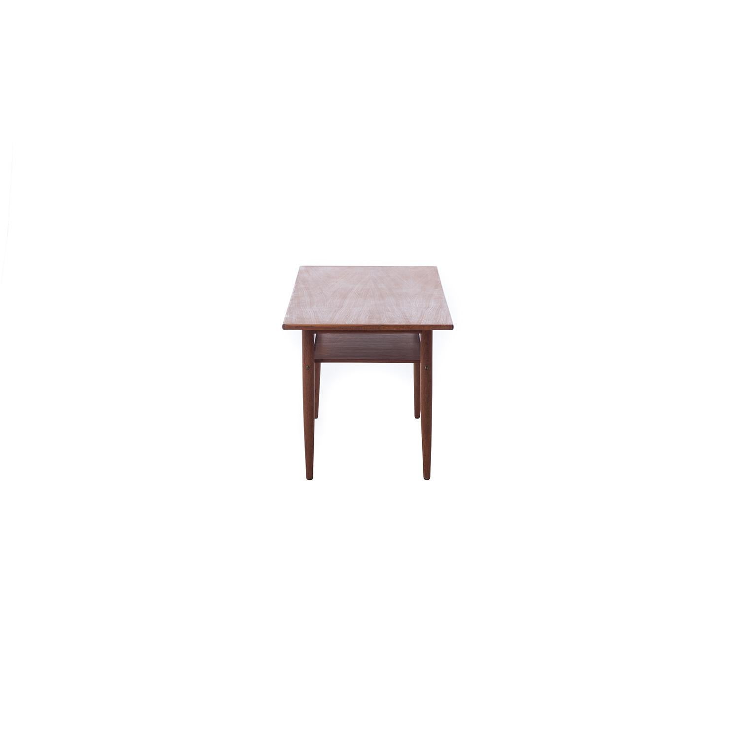 Danish Scandinavian Modern Teak Coffee Table with Turned Legs & Solid Shelf