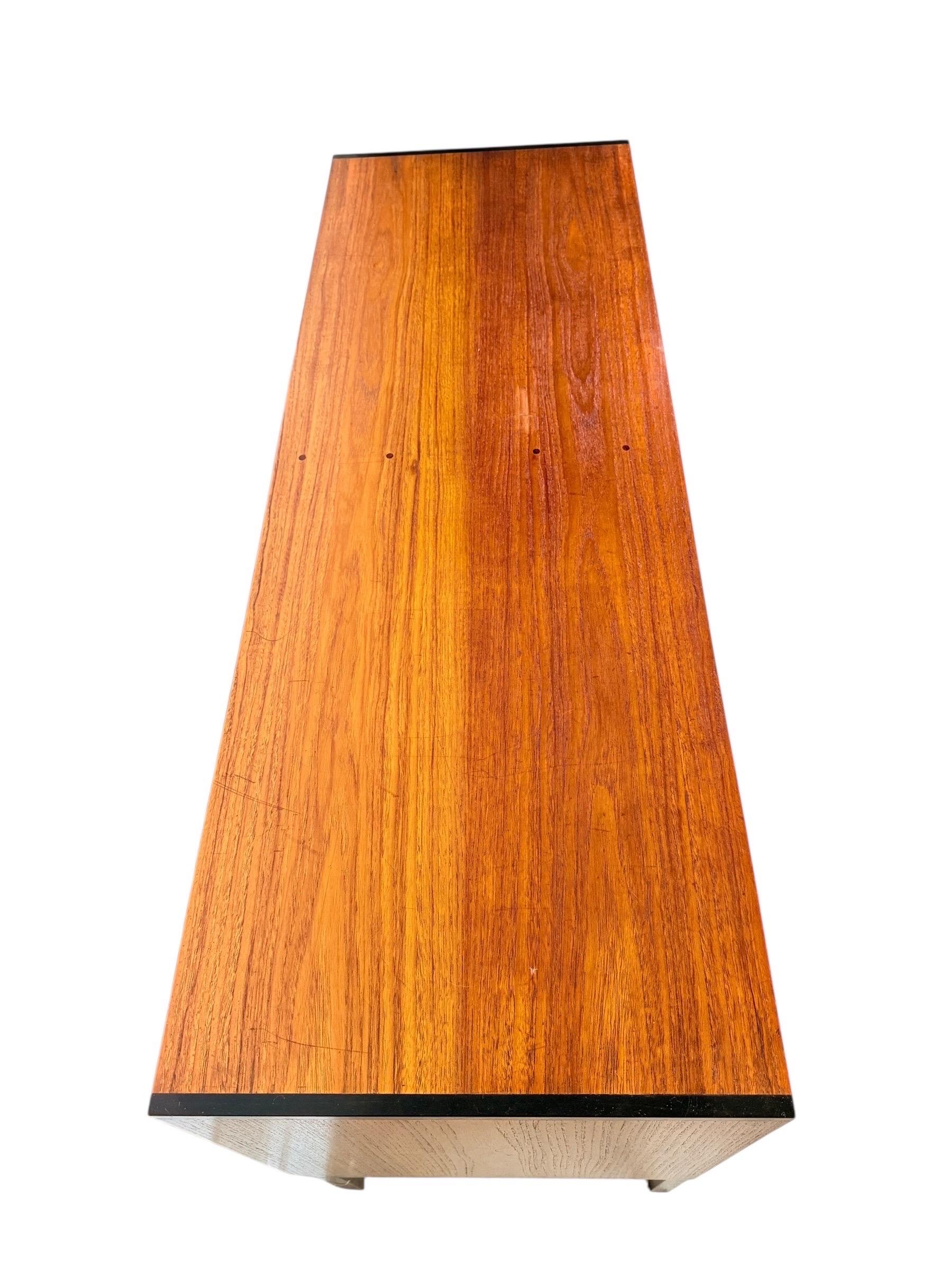 Scandinavian Modern Teak Credenza by Hans Hove & for Christian Linneberg Møbler For Sale 1