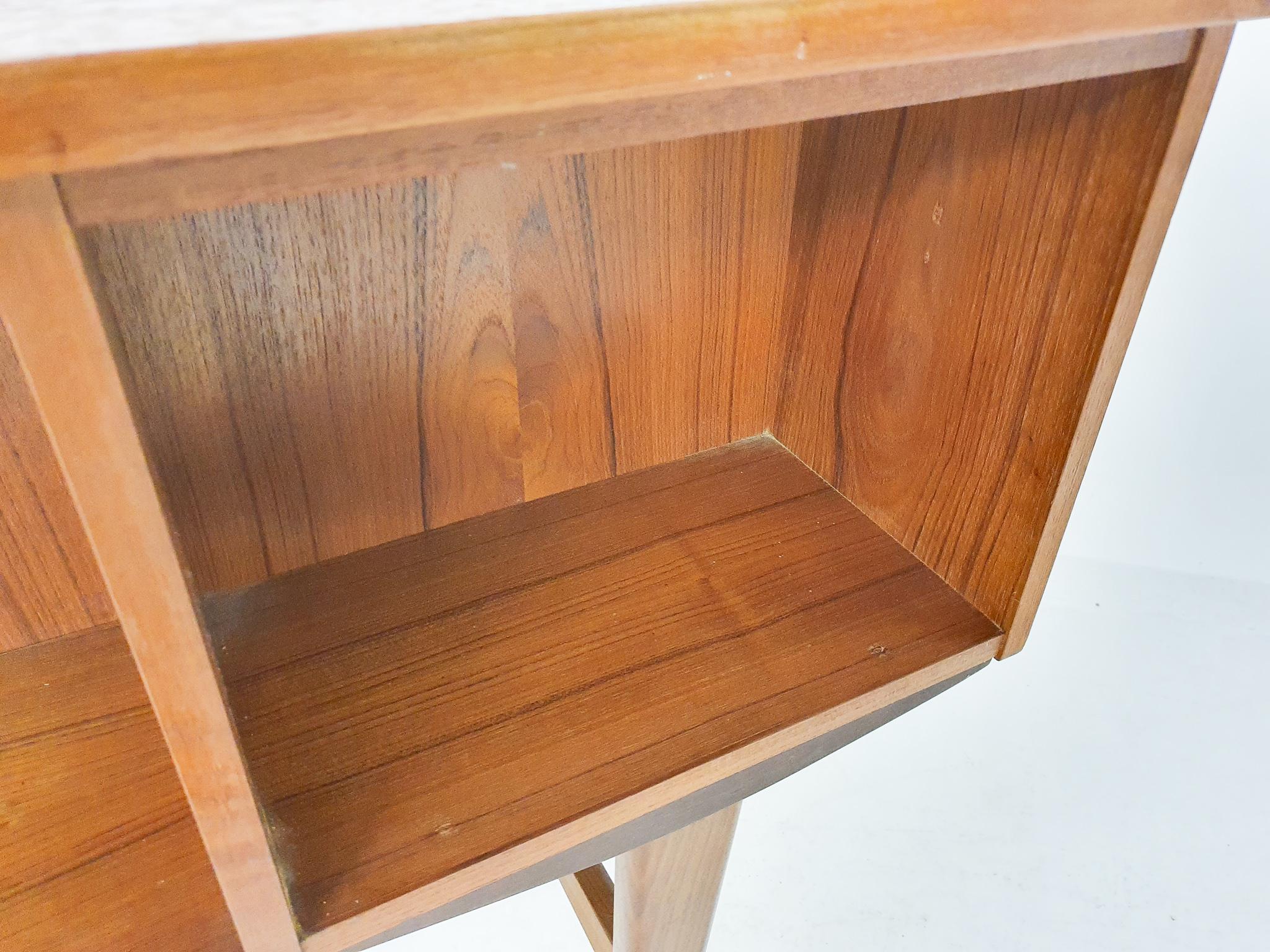 Scandinavian Modern Teak Desk, 1960s 12