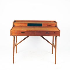 Scandinavian Modern Teak Desk by Arne Wahl Iversen for Vinde Mobler