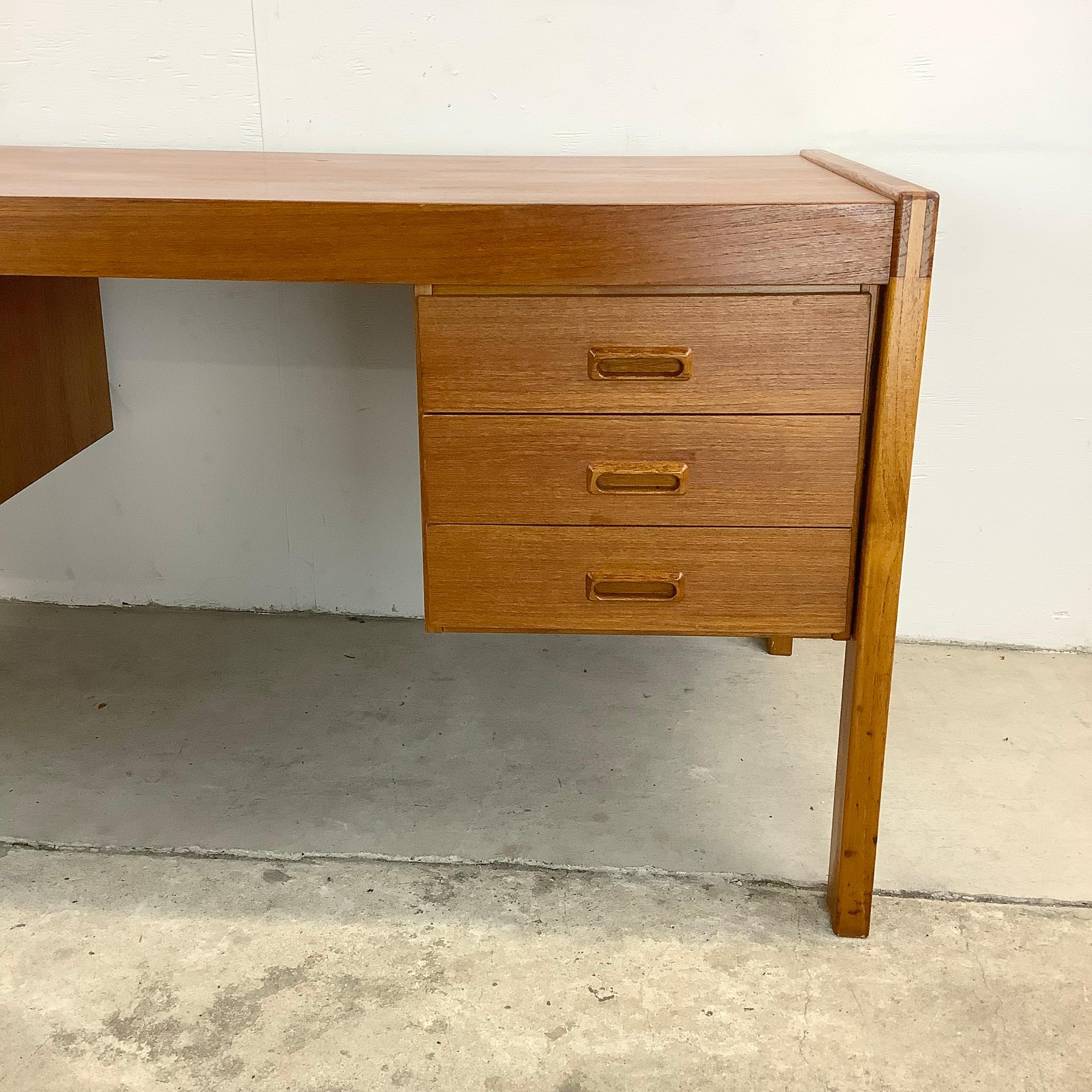 Scandinavian Modern Teak Desk For Sale 3