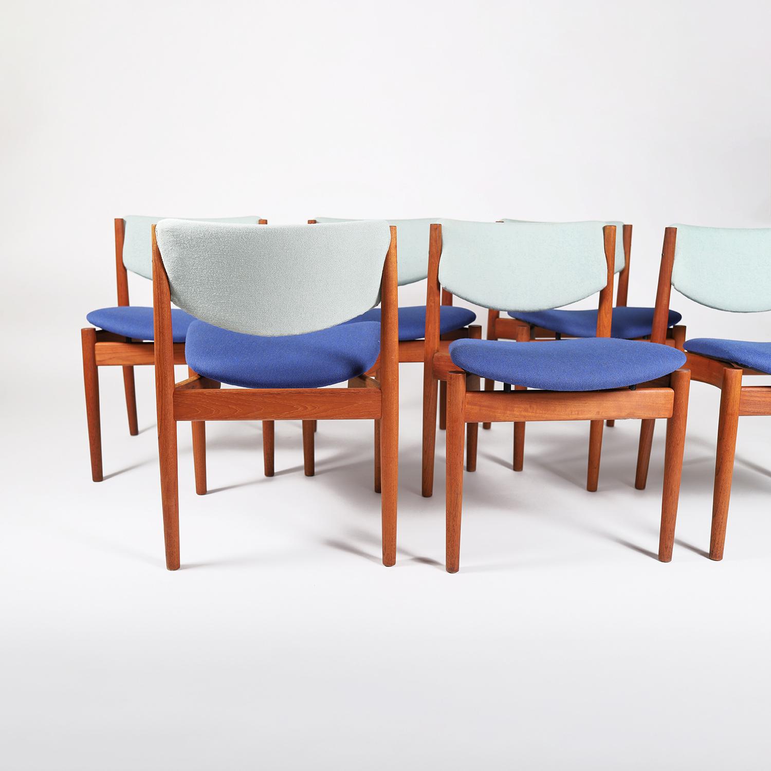 Oiled Scandinavian Modern Teak Dining Chairs by Finn Juhl