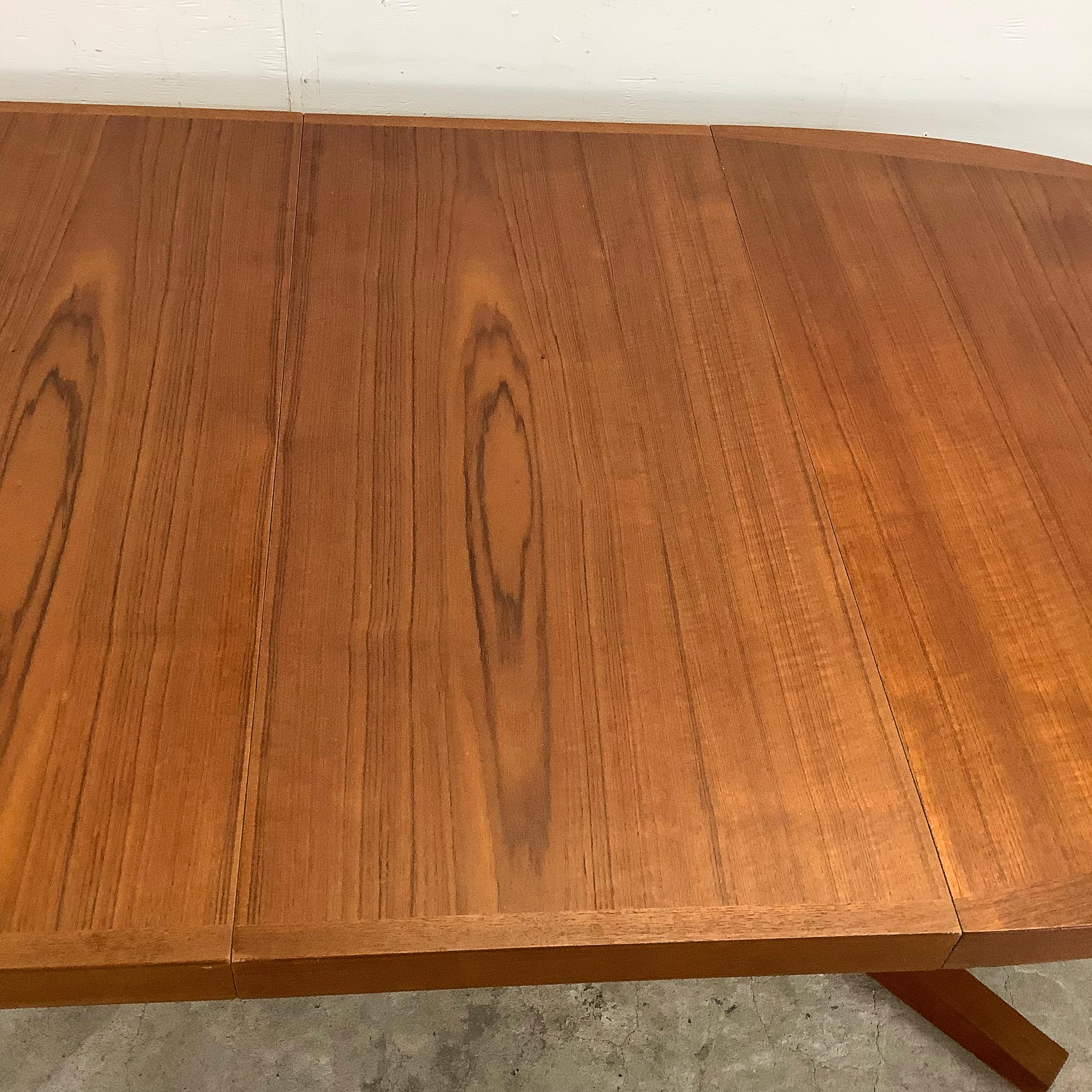 Scandinavian Modern Teak Dining Table With Two Leaves by Dyrlund 8