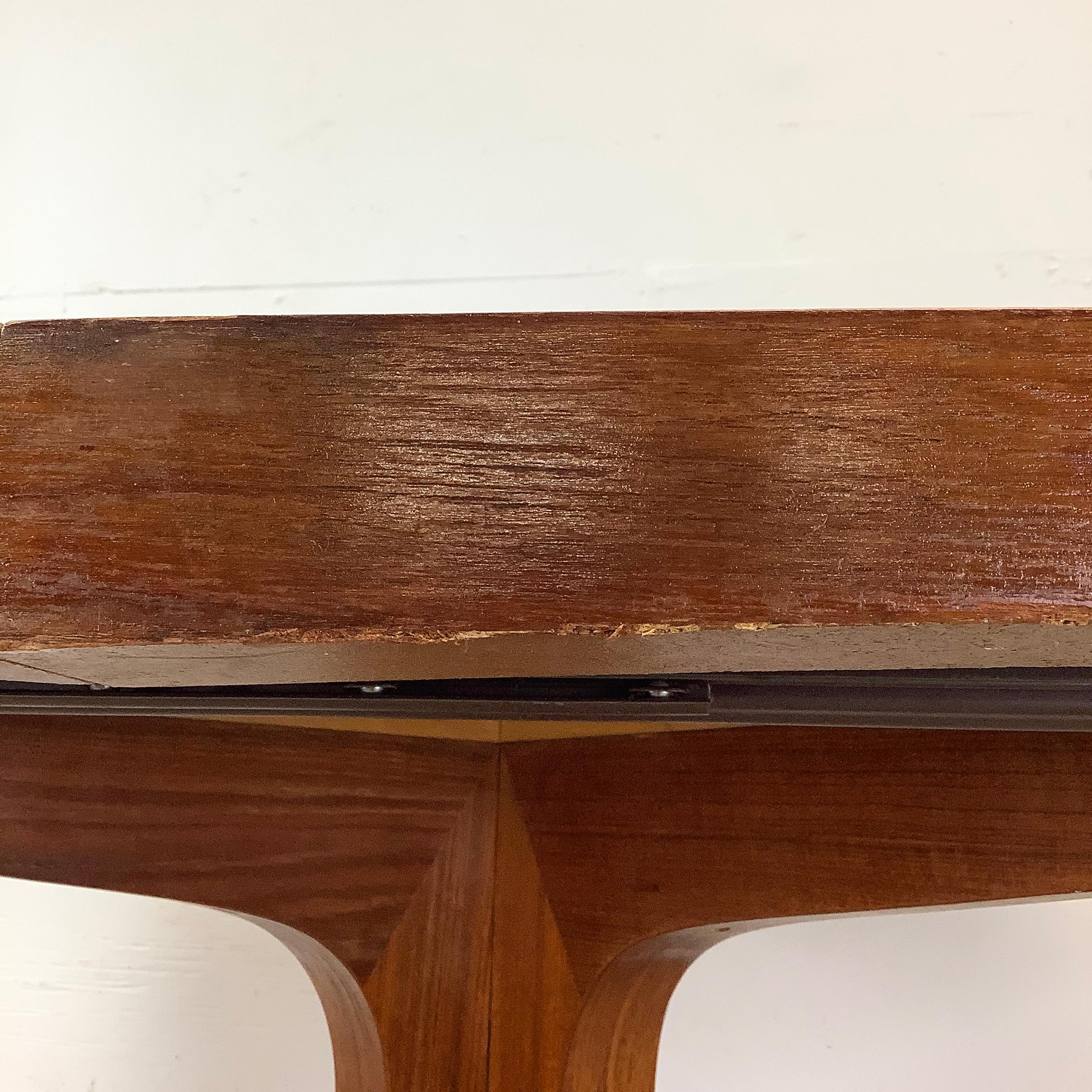 Scandinavian Modern Teak Dining Table With Two Leaves by Dyrlund 14