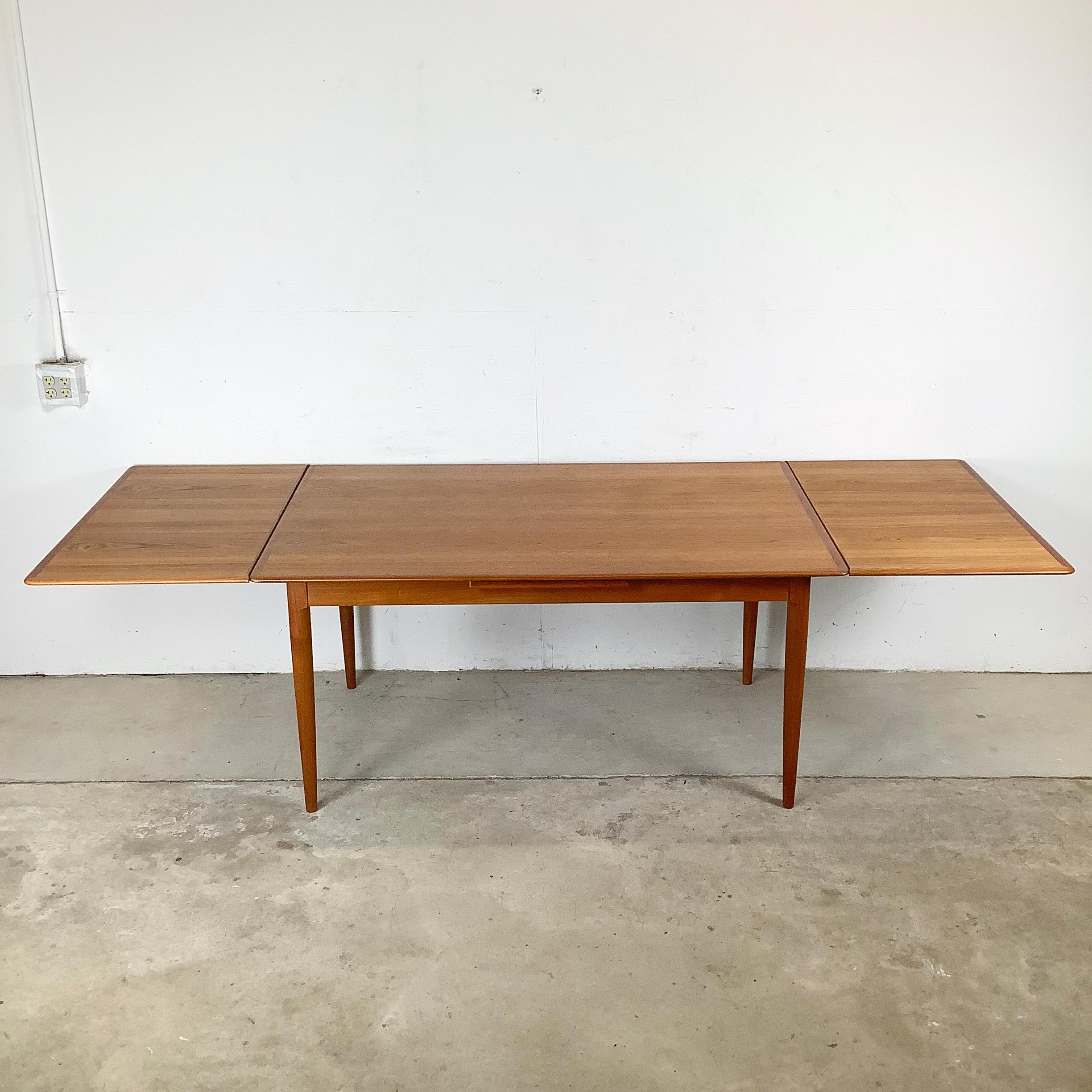Scandinavian Modern Teak Draw Leaf Dining Table by Skovmand & Andersen For Sale 11