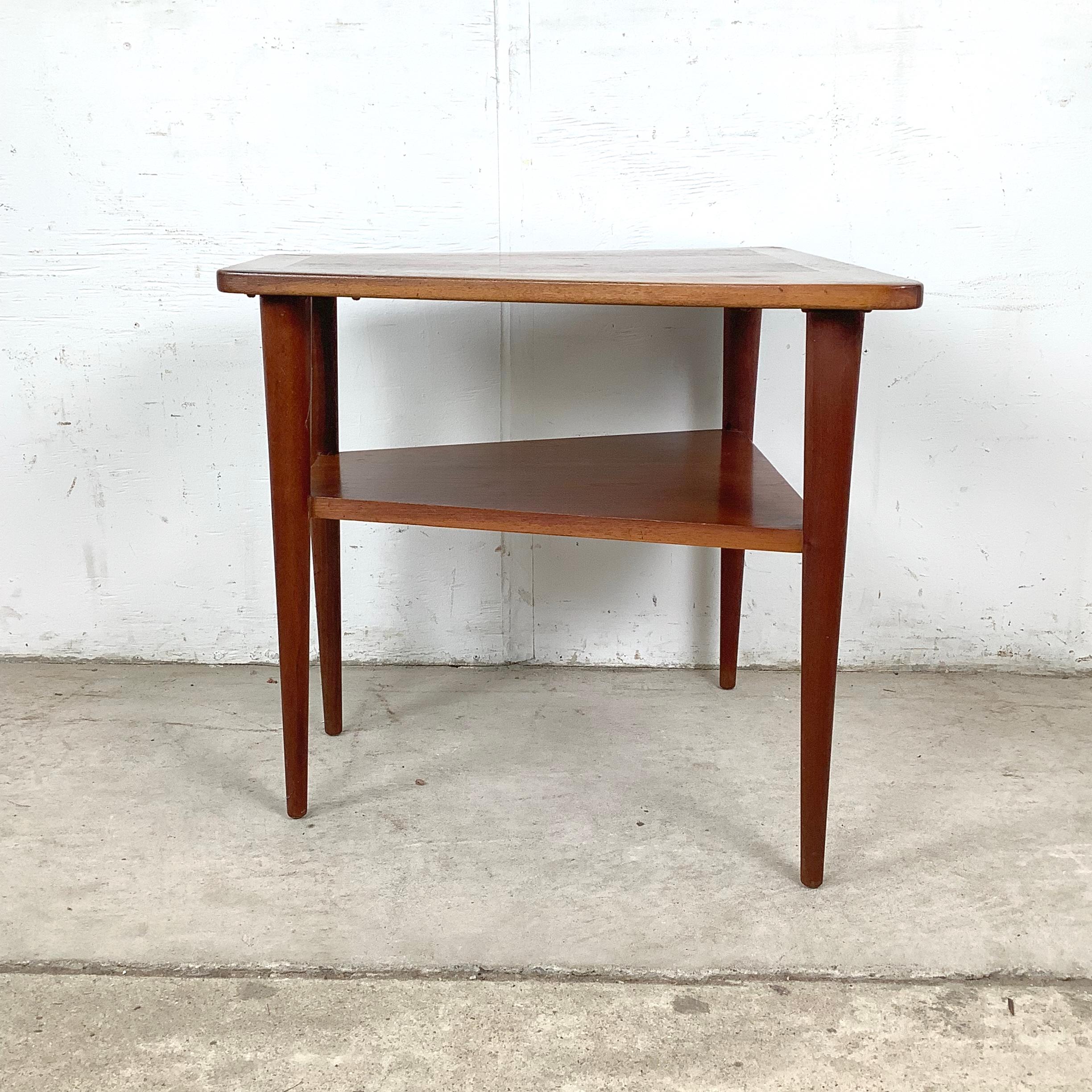 Mesa auxiliar de teca moderna escandinava en venta 12