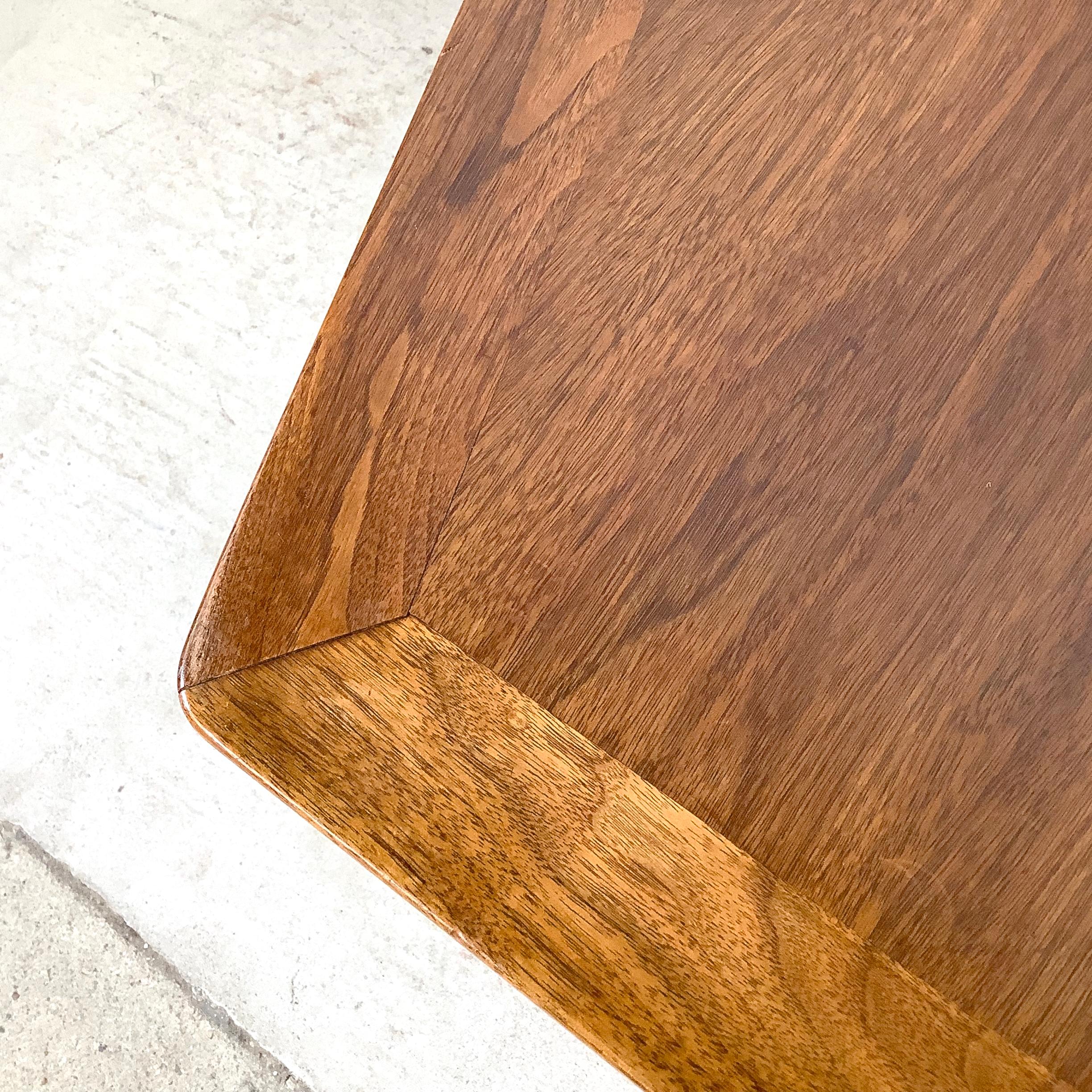 Mesa auxiliar de teca moderna escandinava Teca en venta