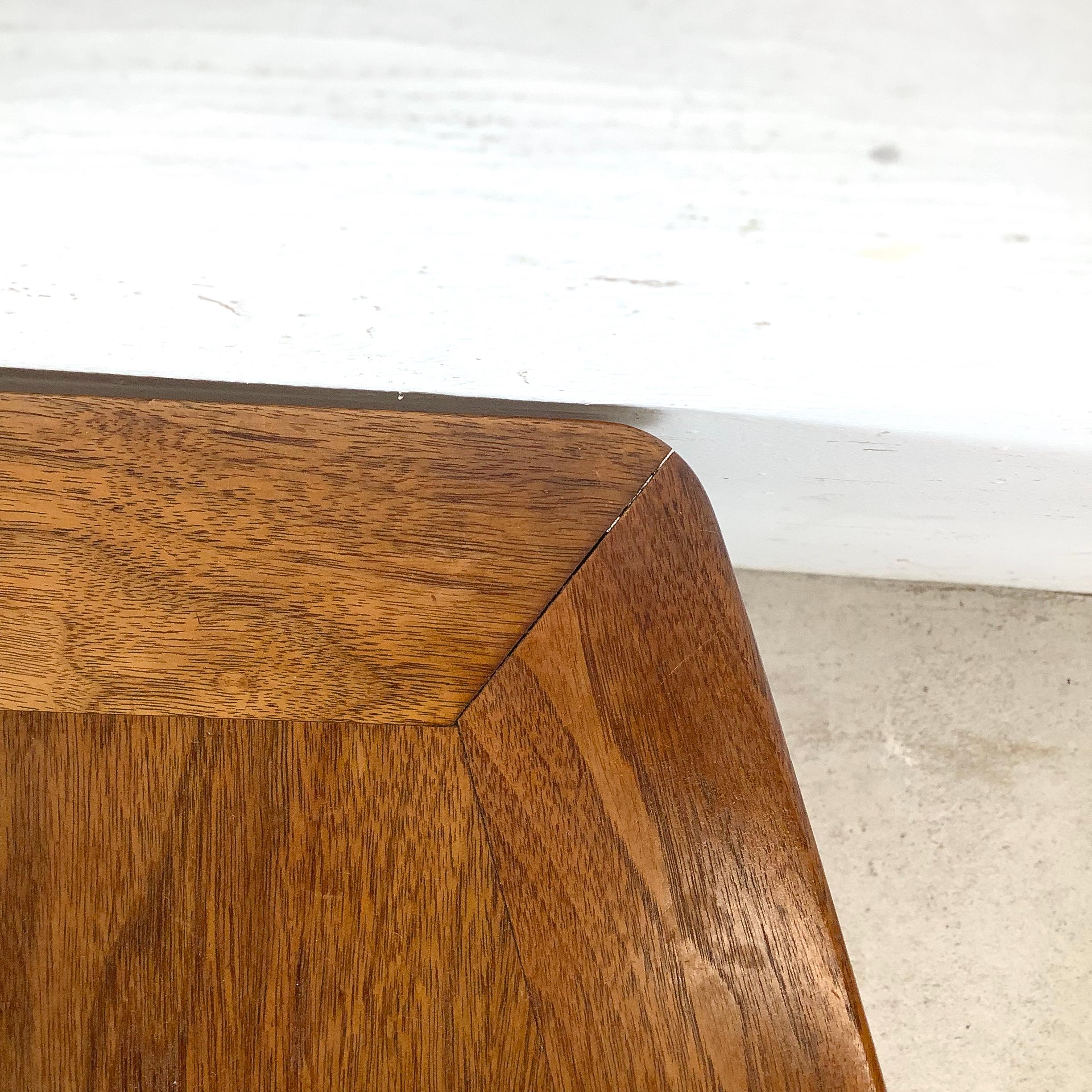 Mesa auxiliar de teca moderna escandinava en venta 2