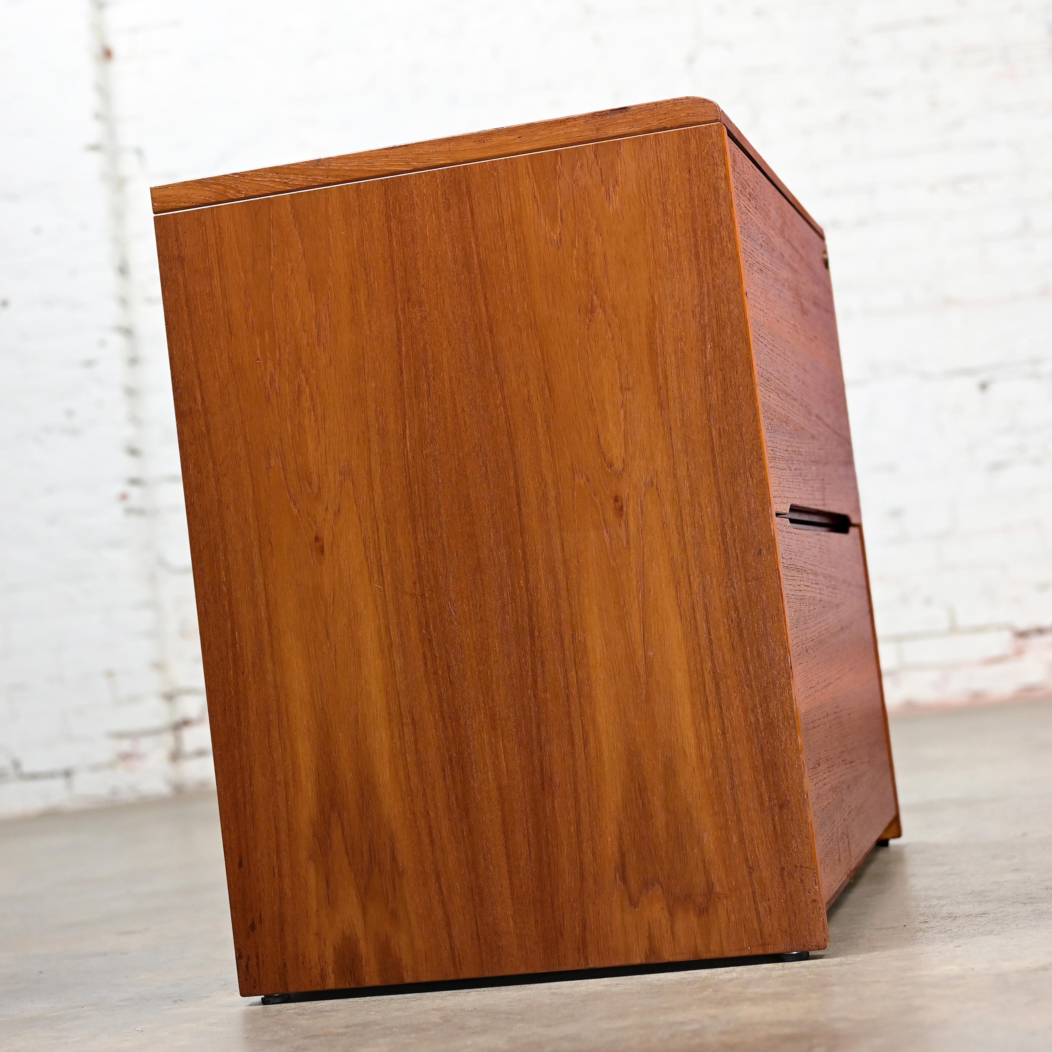 Scandinavian Modern Teak File Cabinet 2 Lateral Drawers by Jesper International 6