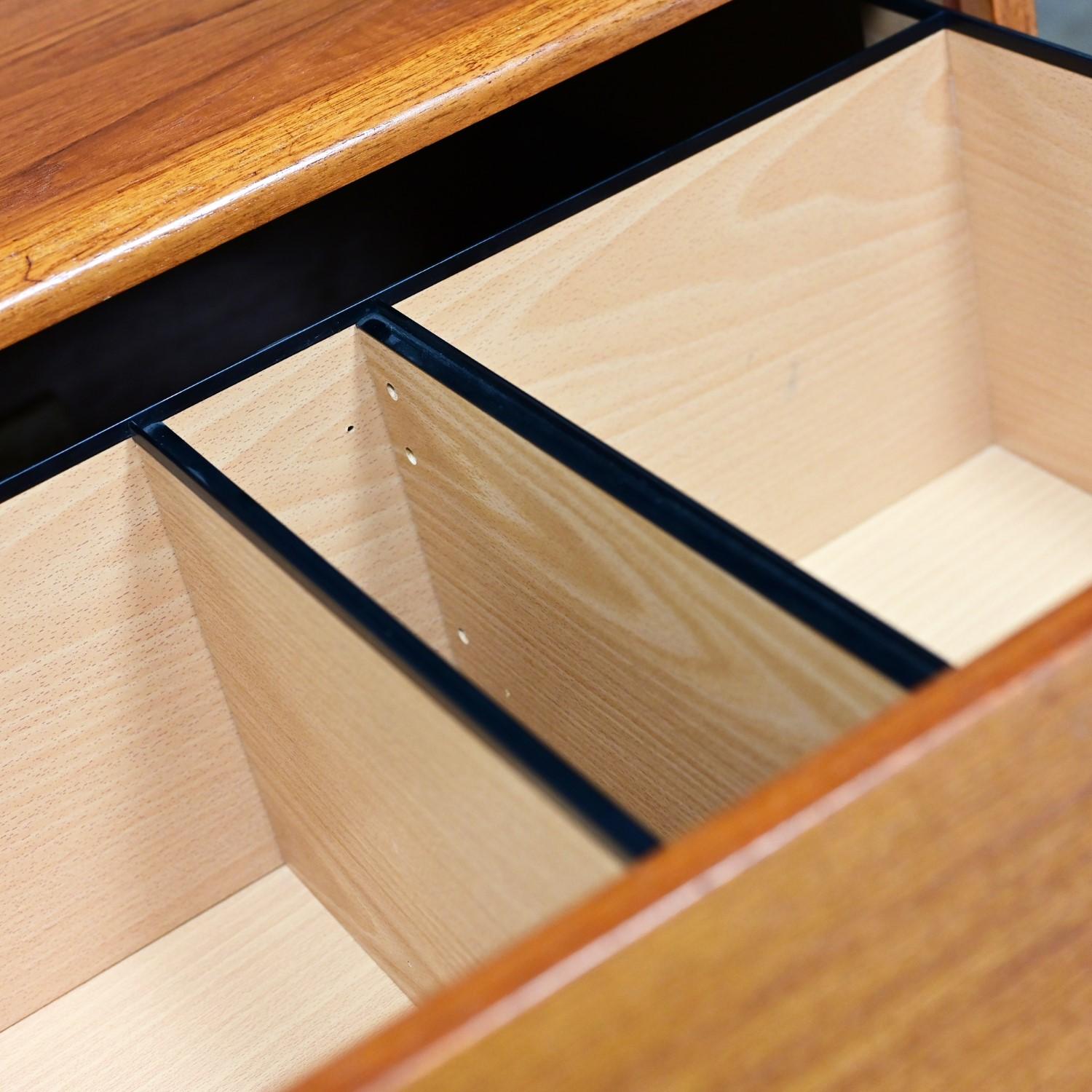 Scandinavian Modern Teak File Cabinet 2 Lateral Drawers by Jesper International 12