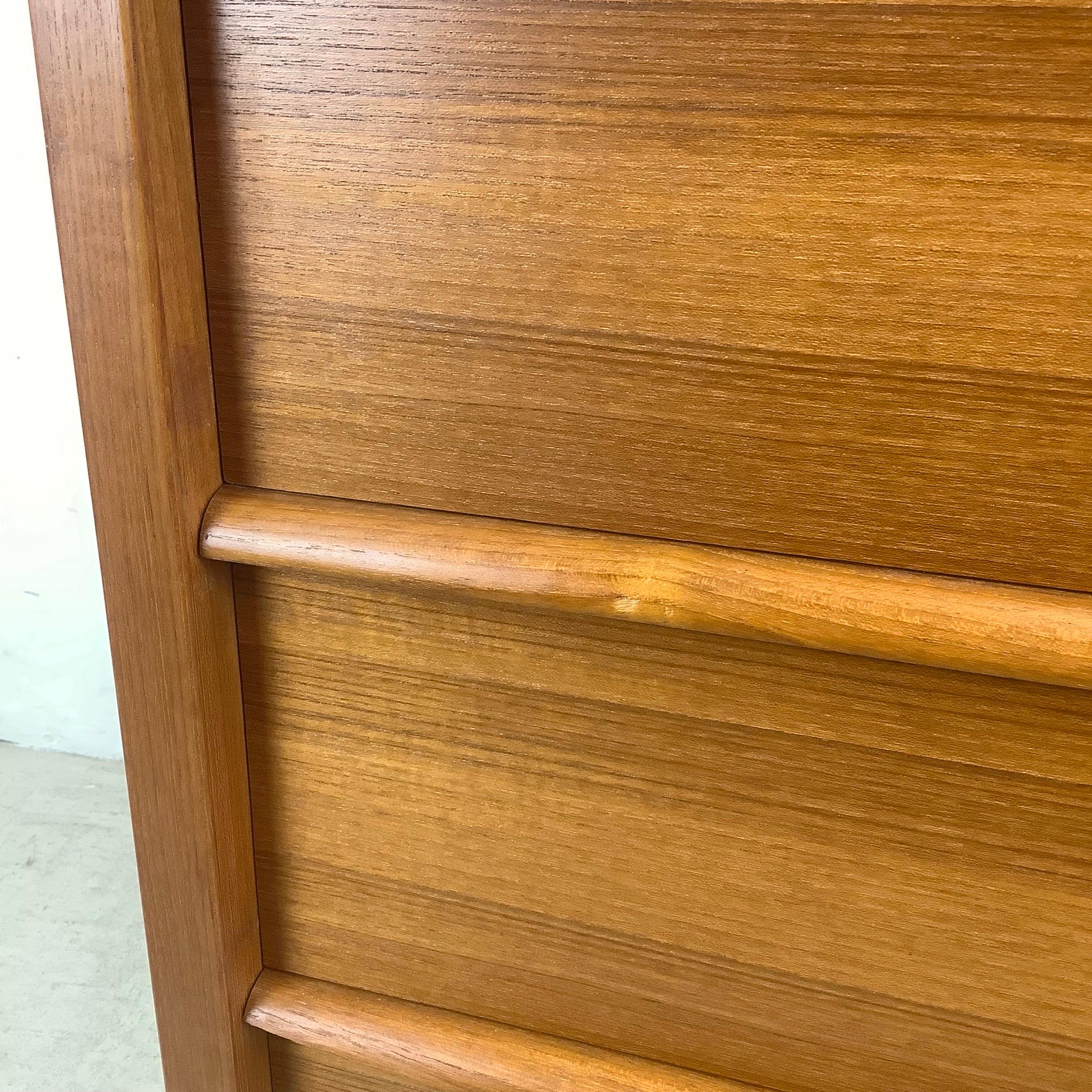 Scandinavian Modern Teak Five Drawer Highboy Dresser 9