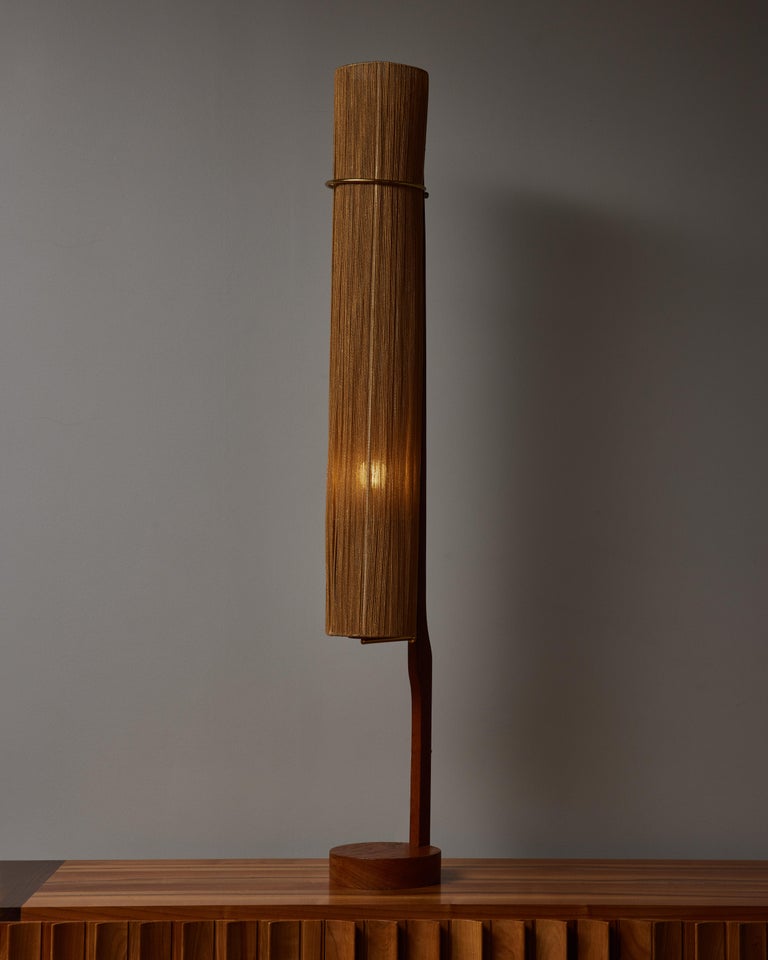 Scandinavian Modern Teak Floor Lamp In Good Condition For Sale In Saint-Ouen, IDF