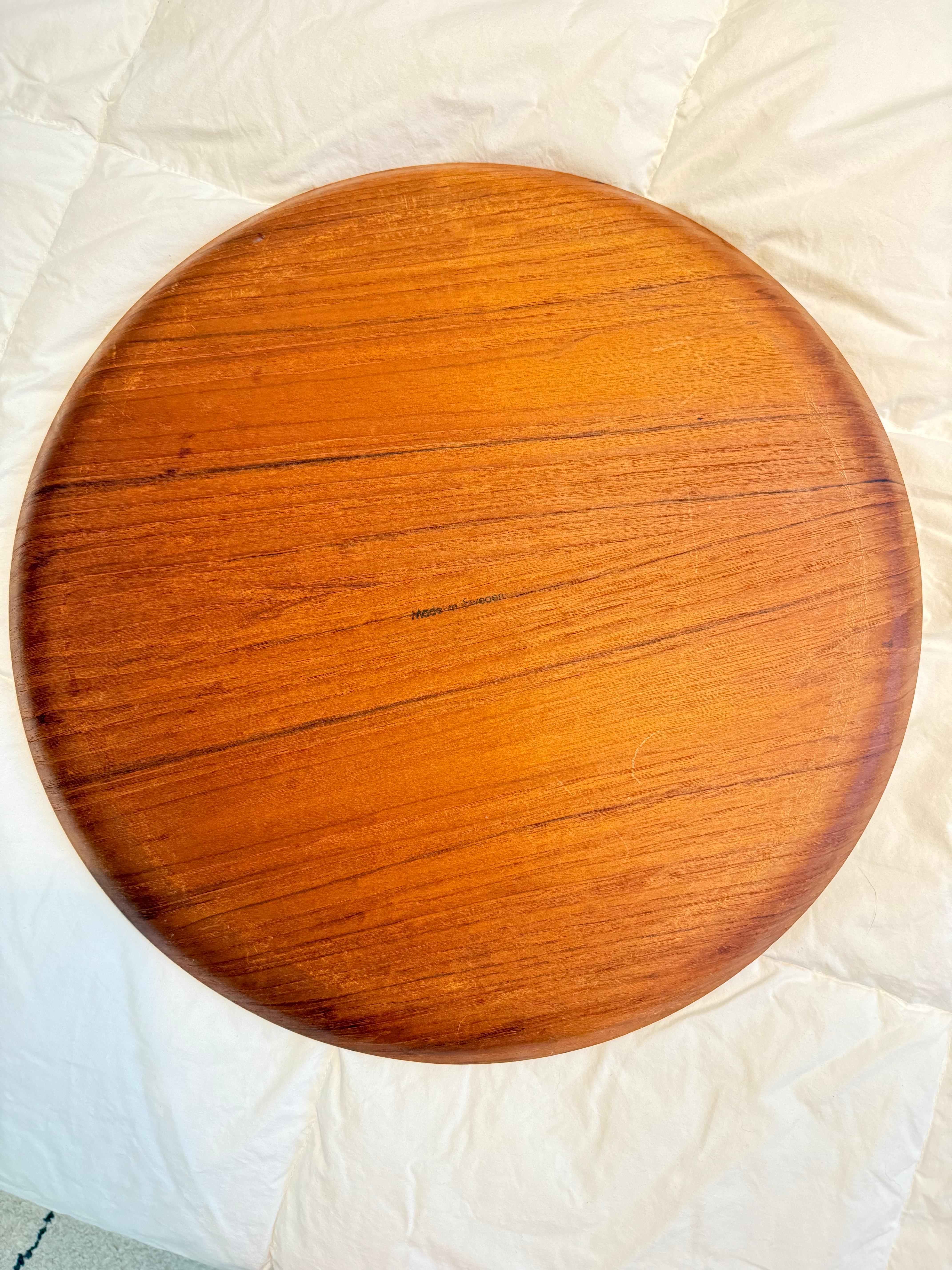 Scandinavian Modern Teak Folding Tray Table by by Nils Trautner In Good Condition For Sale In San Diego, CA