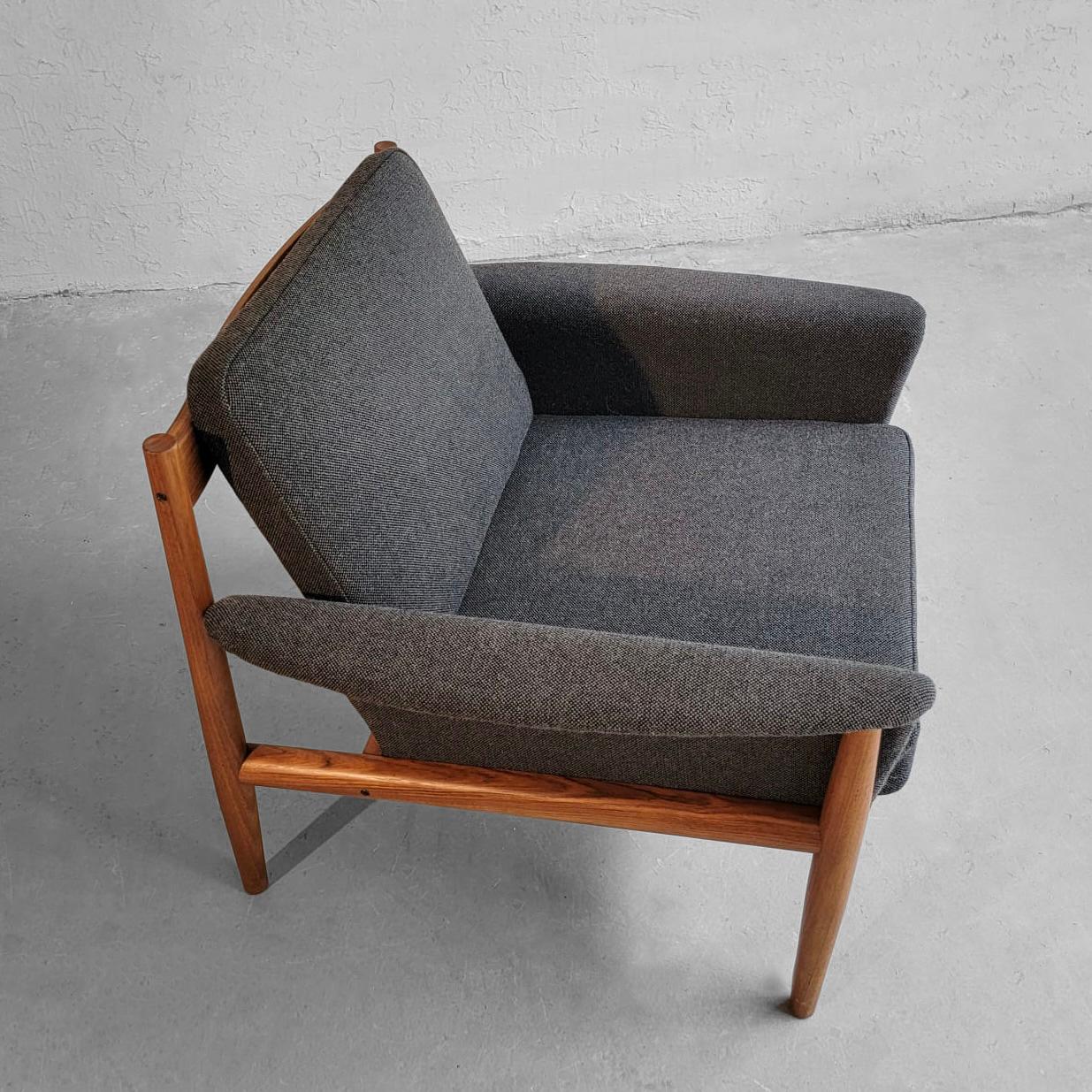 Scandinavian Modern Teak Lounge Chair By Grete Jalk For Sale 4