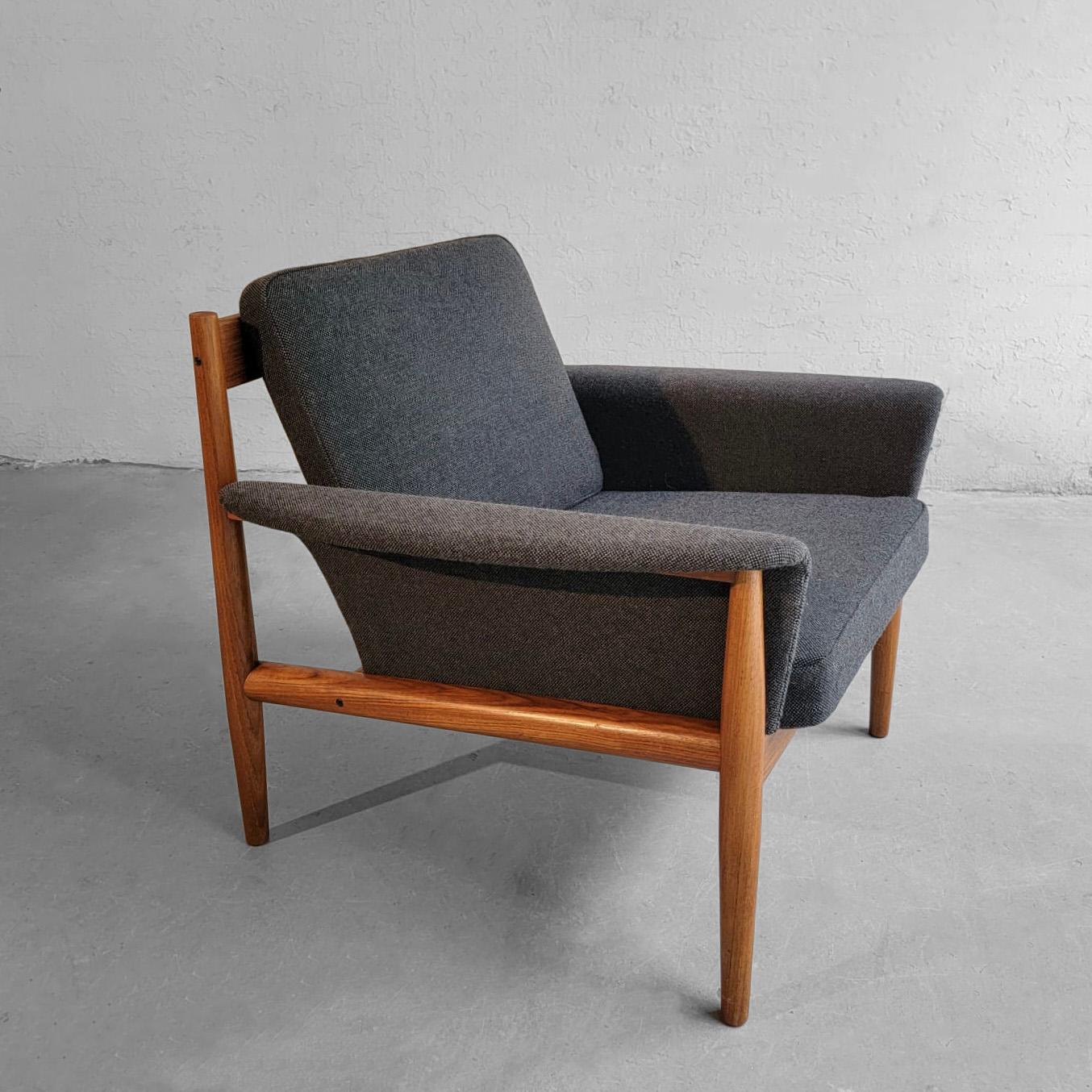 20th Century Scandinavian Modern Teak Lounge Chair By Grete Jalk For Sale