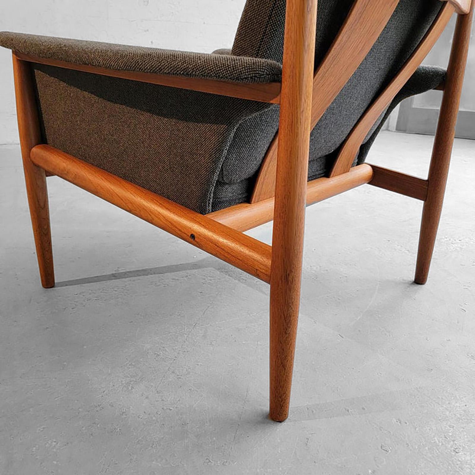 Scandinavian Modern Teak Lounge Chair By Grete Jalk For Sale 1