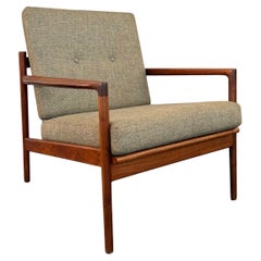 Scandinavian Modern Teak Lounge Chair By Ib Kofod-Larsen For Selig