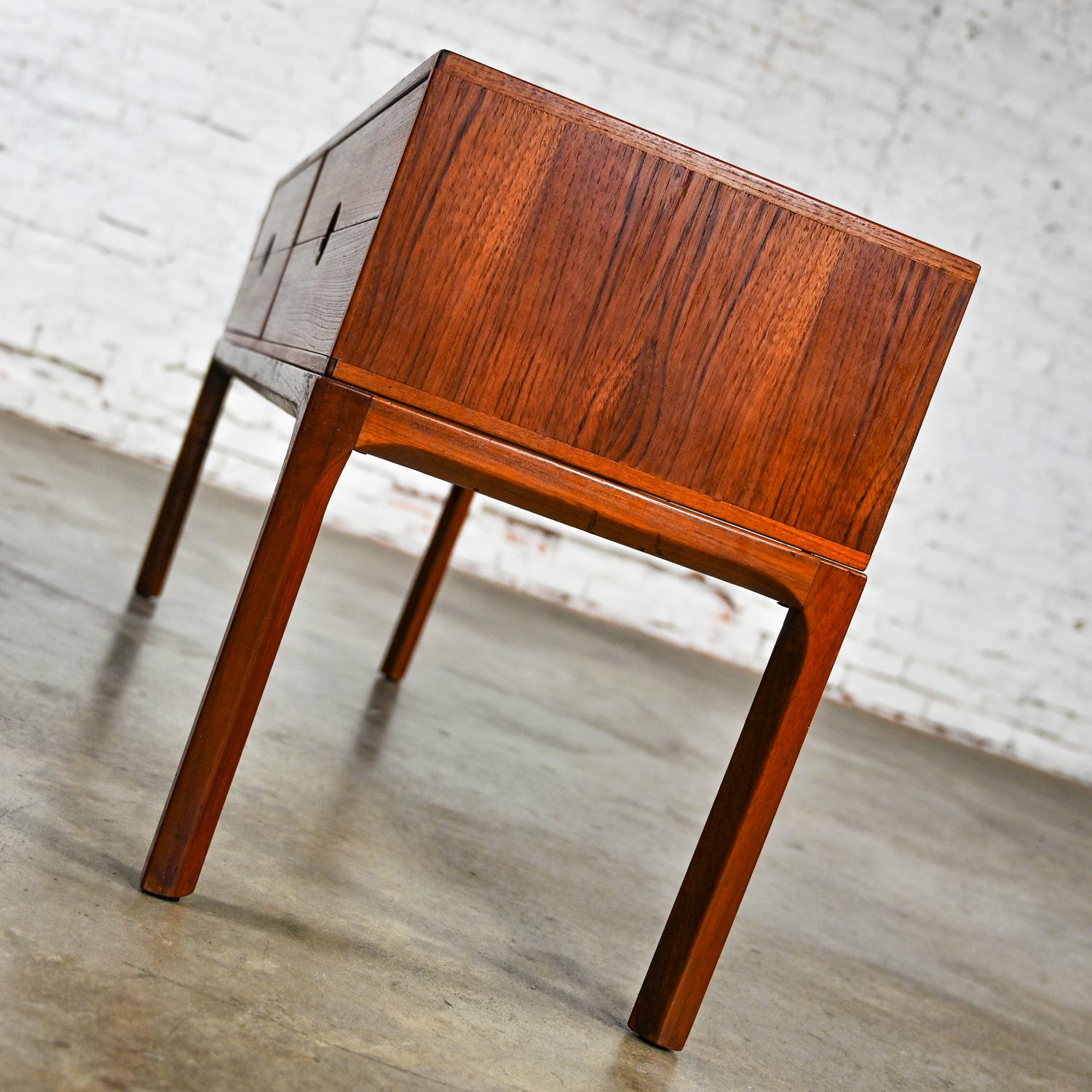 Scandinavian Modern Teak Low Cabinet Sideboard Model #394 by Kai Kristiansen  For Sale 2
