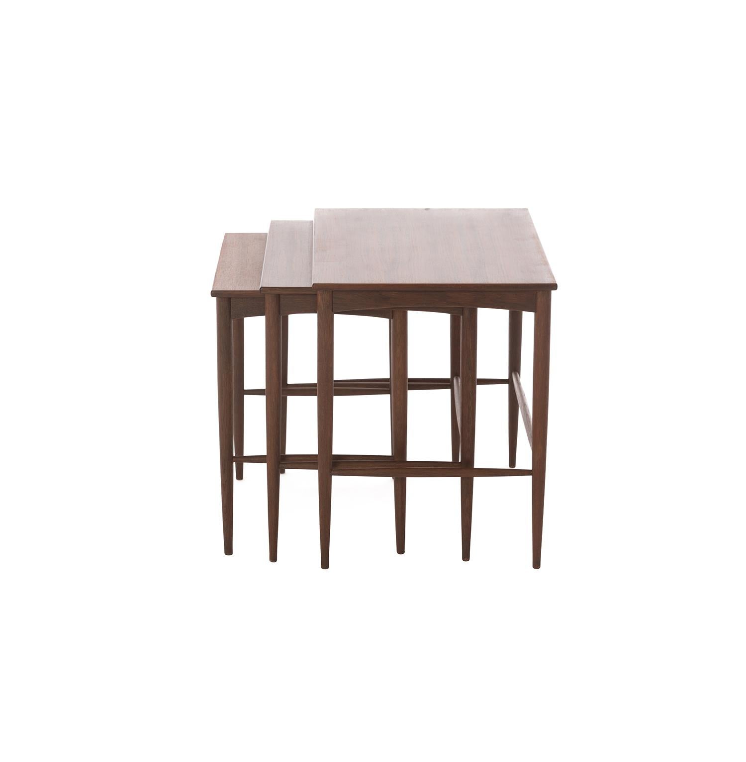 Scandinavian Modern Teak Nesting Table Set In Excellent Condition For Sale In Minneapolis, MN