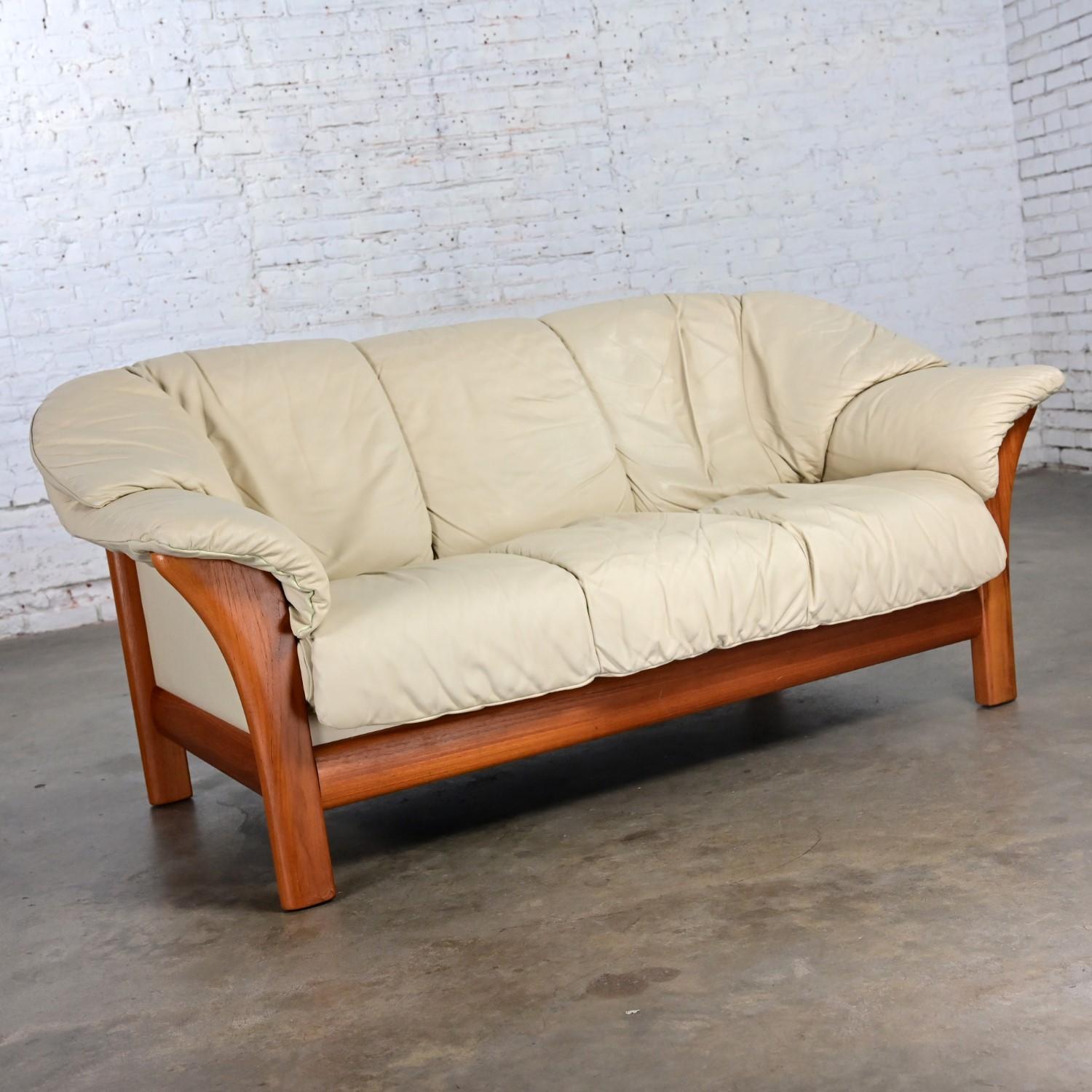 Norwegian Scandinavian Modern Teak & Off White Leather Small Sofa Attributed to Ekornes For Sale