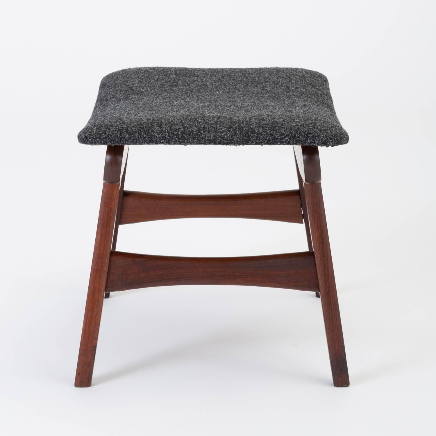 Scandinavian Modern Teak Ottoman with Upholstered Cushion 6