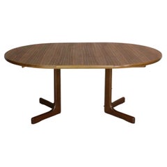Scandinavian Modern Teak Oval Extendable Dinning Table 1960, Denmark