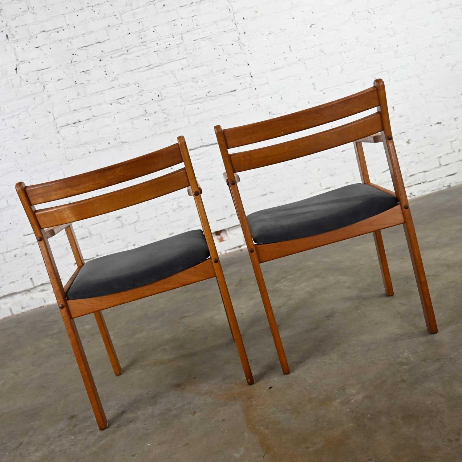 Danish Scandinavian Modern Teak Pair of Armchairs with Brushed Charcoal Fabric Seats For Sale