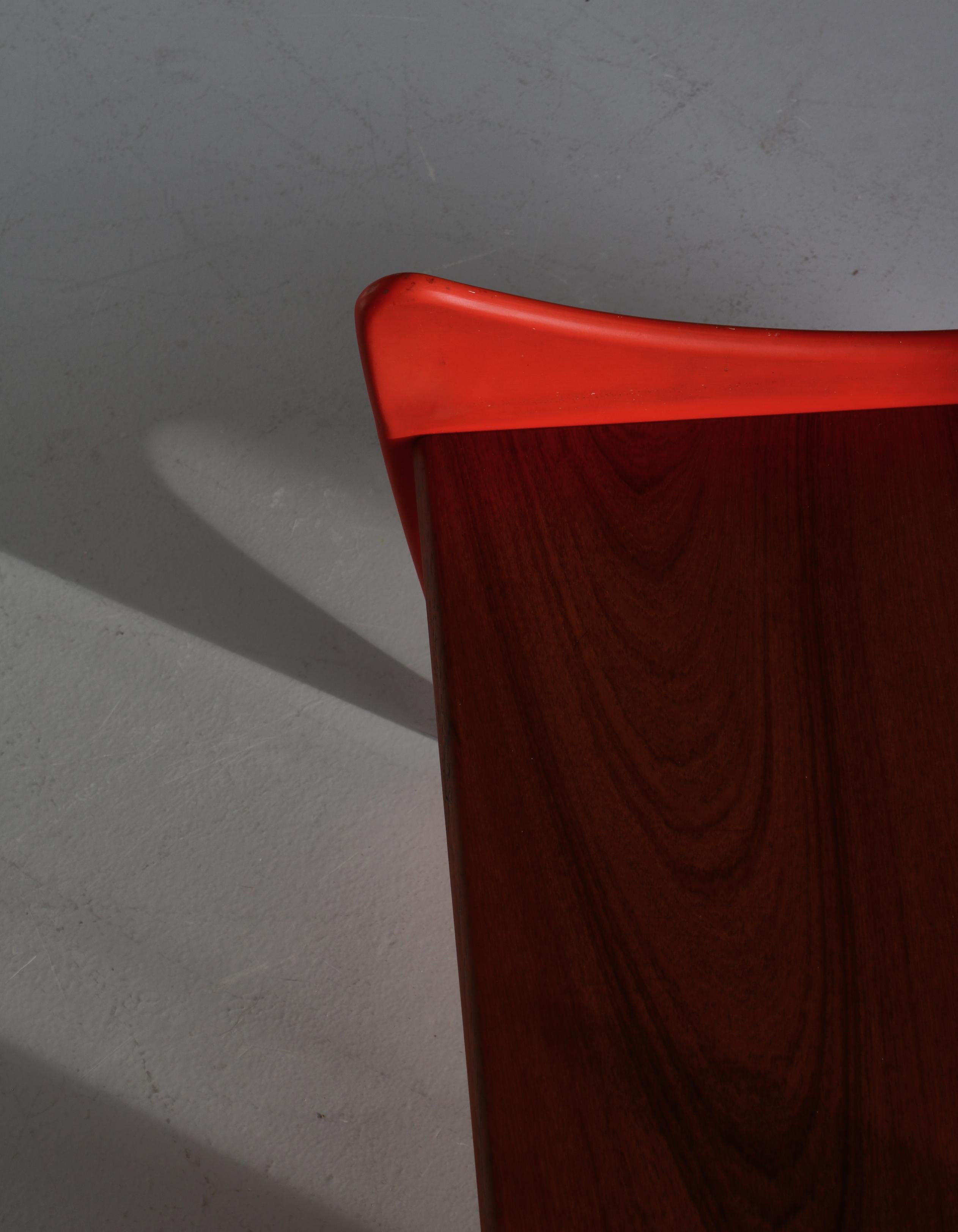 Scandinavian Modern Teak & Red Lacquered Stool / Side Table by Illum Wikkelsø 1
