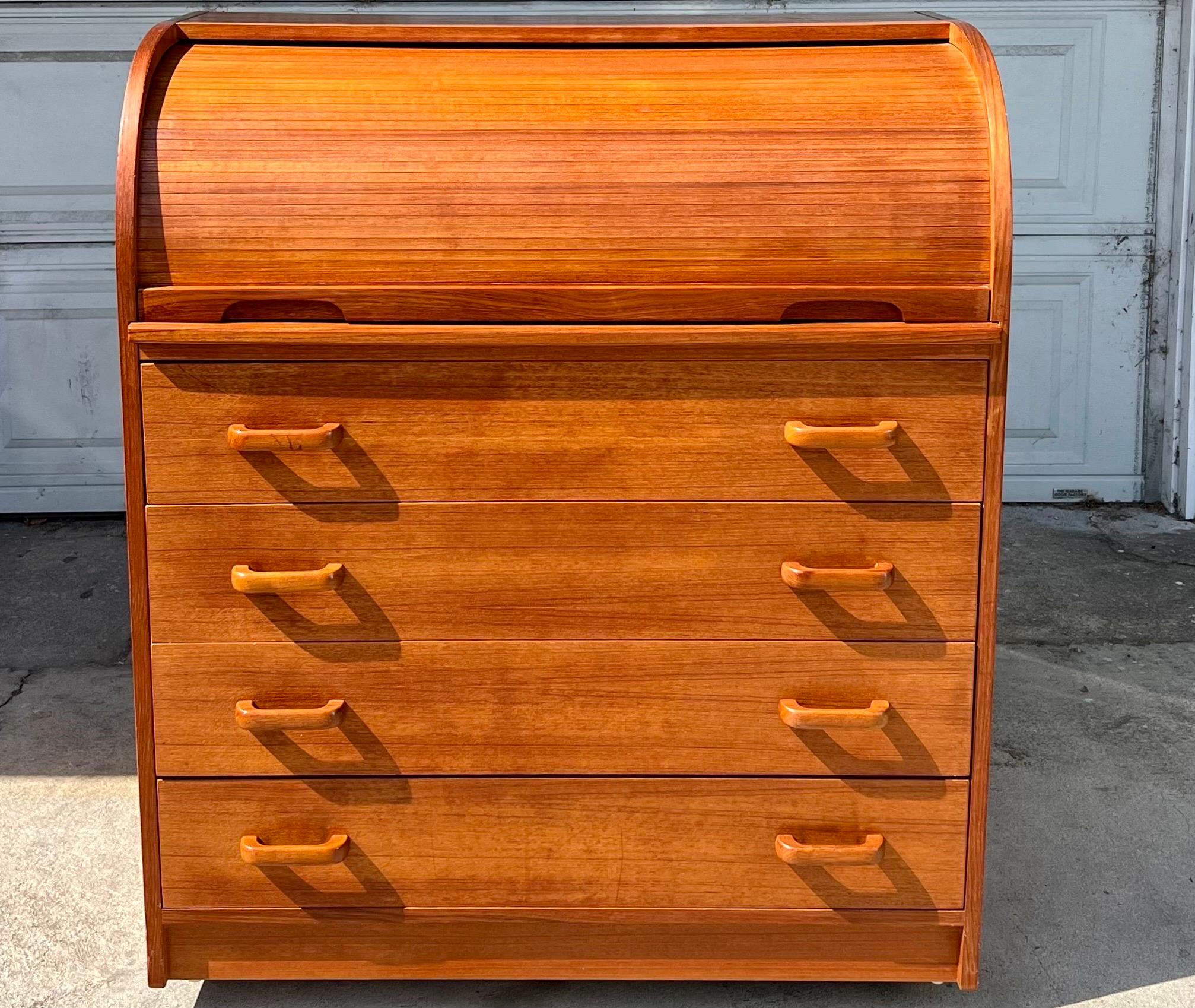 chest of drawers desk combo