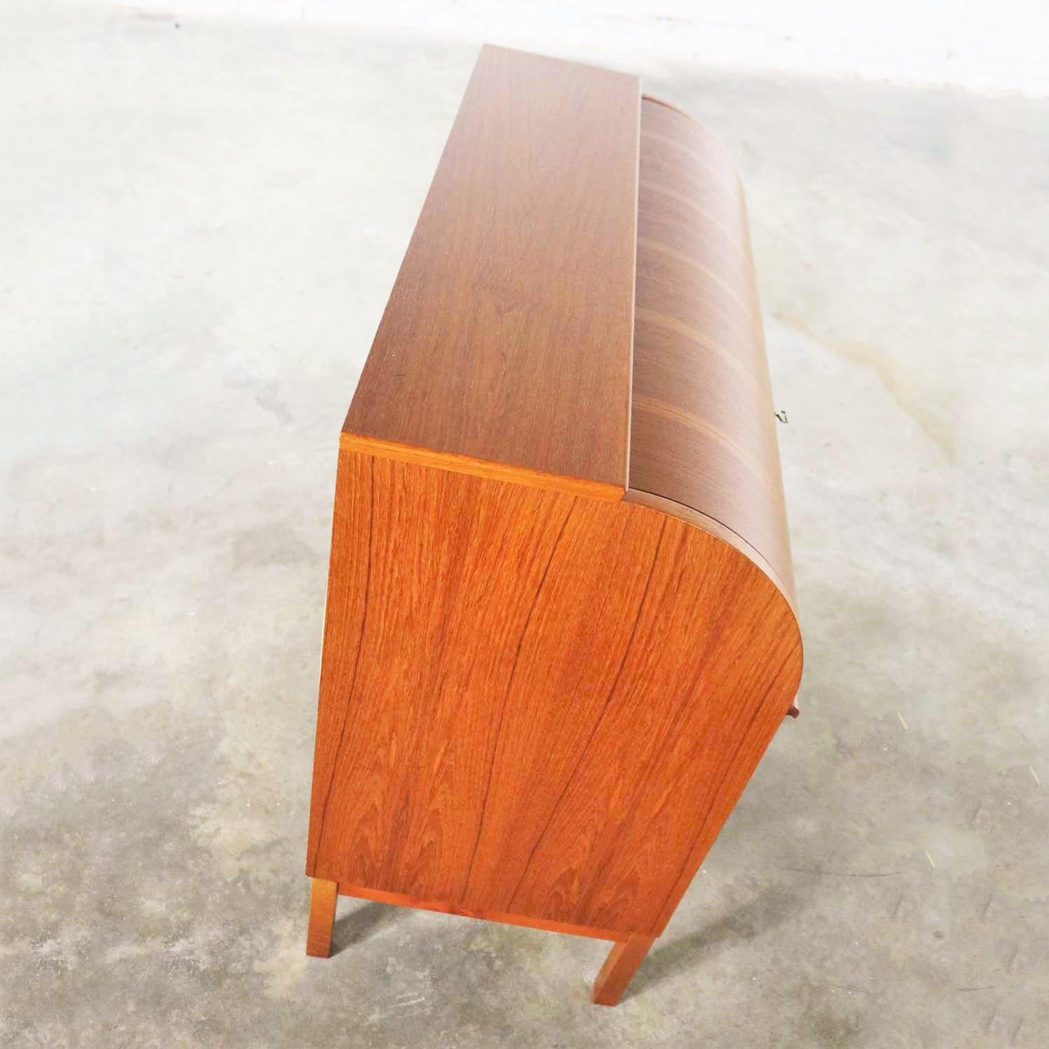 Scandinavian Modern Teak Rolltop Writing Desk Attributed to Egon Ostergaard 2