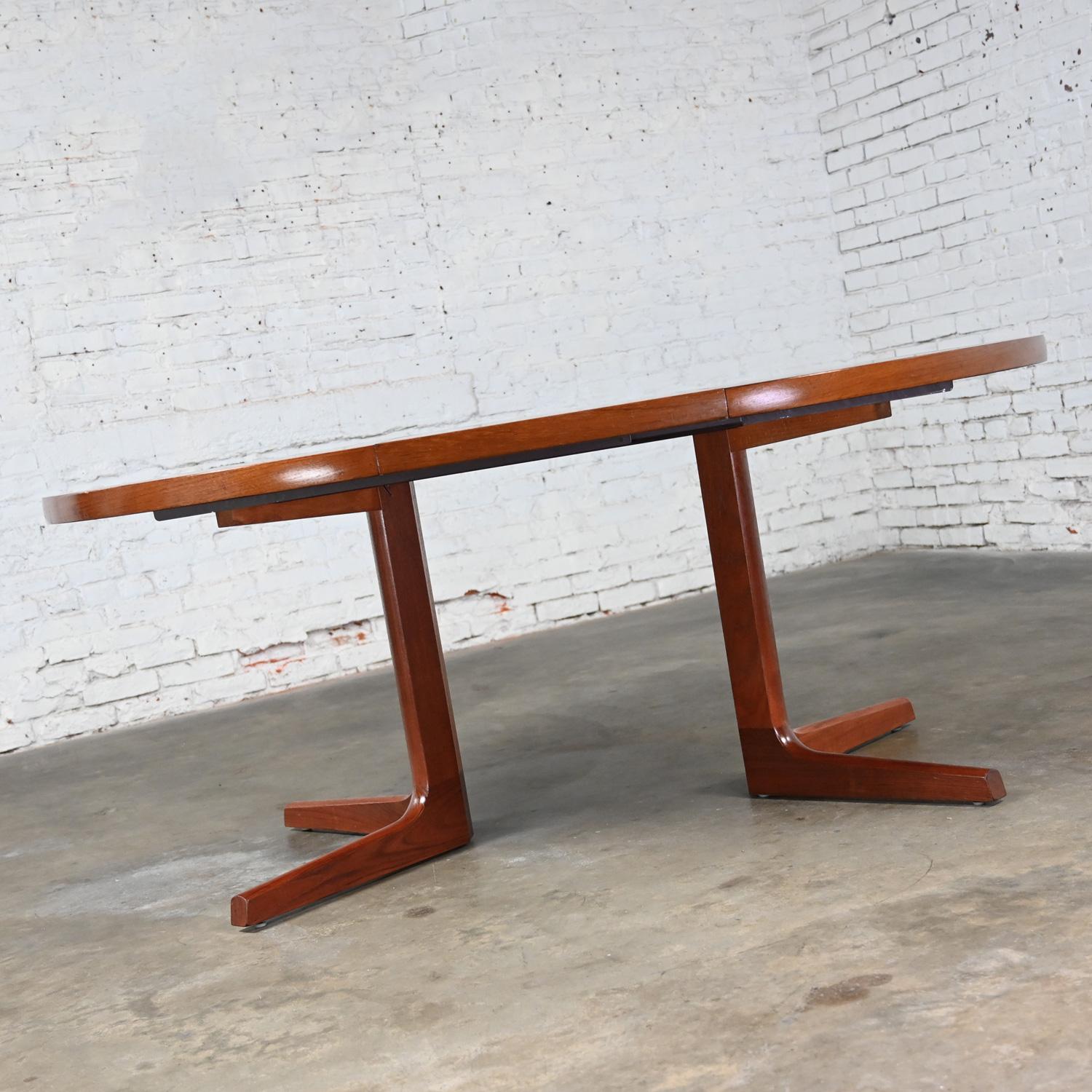 Scandinavian Modern Teak Round - Oval Extension Dining Table Pedestal Base by AM 2